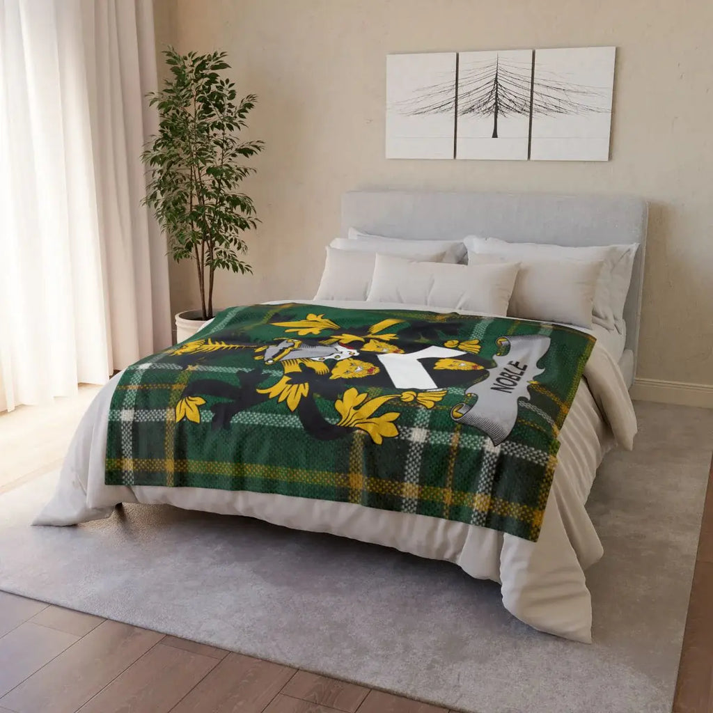 Green and Yellow Noble Crest Design Blanket