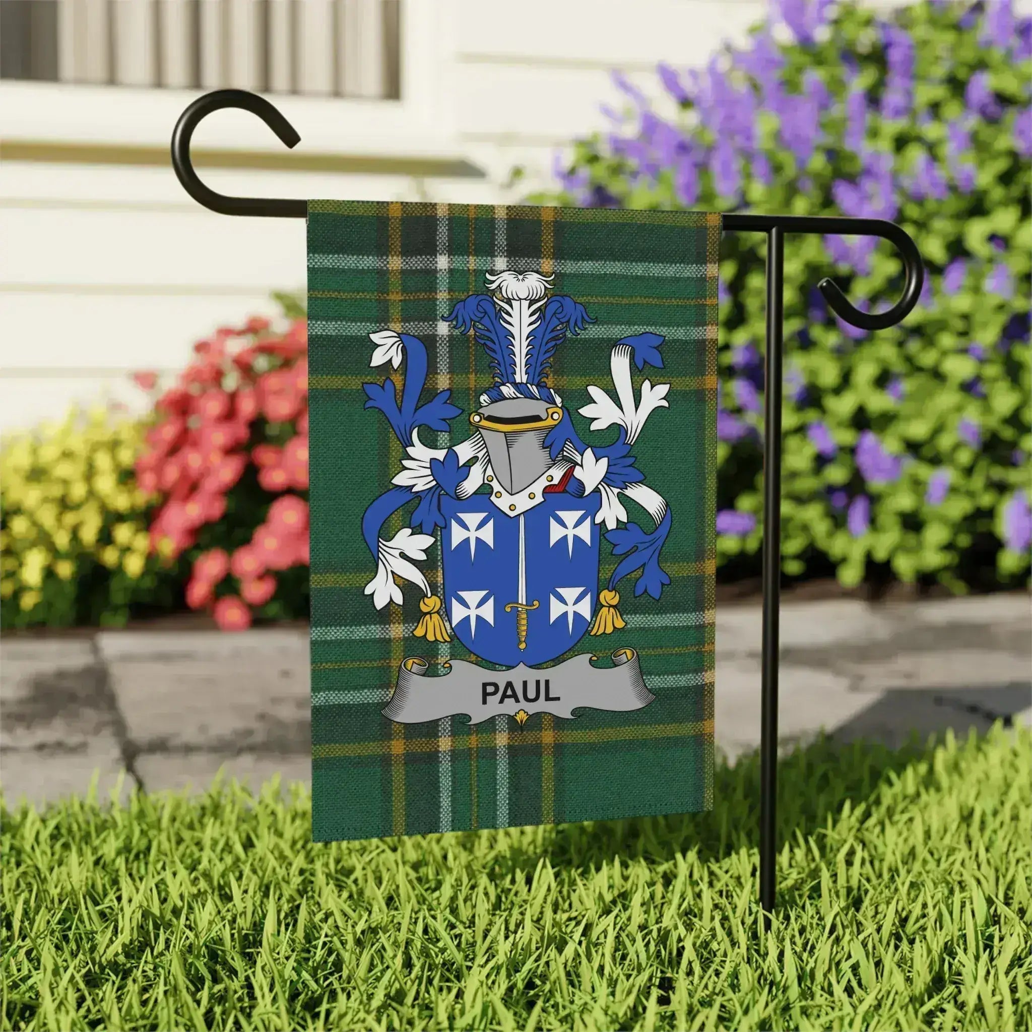 Personalized Garden House Flag with Family Crest