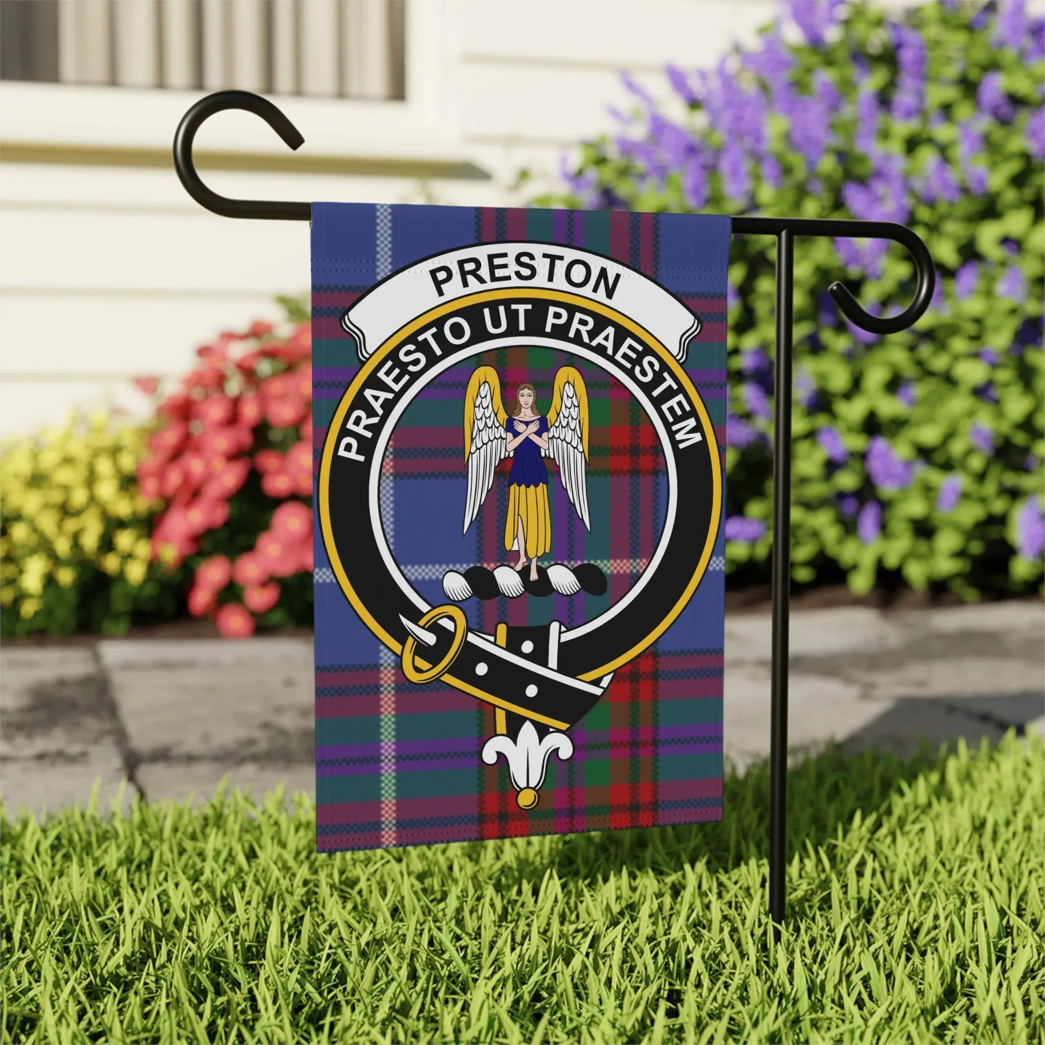 Preston Praesto Ut Praestem Plaid Garden Flag product
