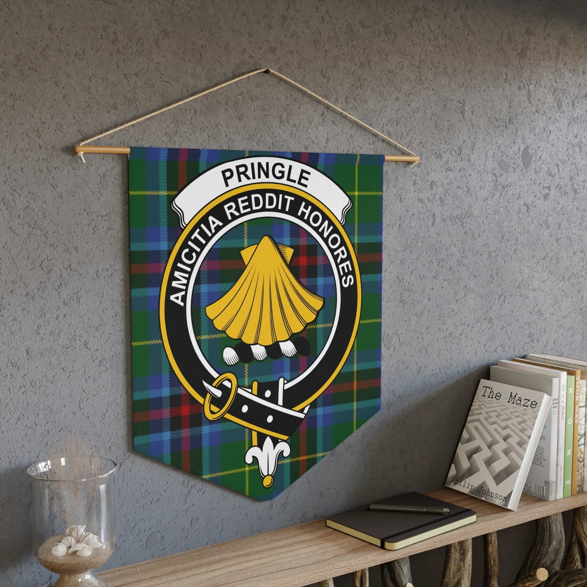 Pringle Amicitia Reddit Honores clan crest wall hanging — laser-cut edges, bold tartan colours