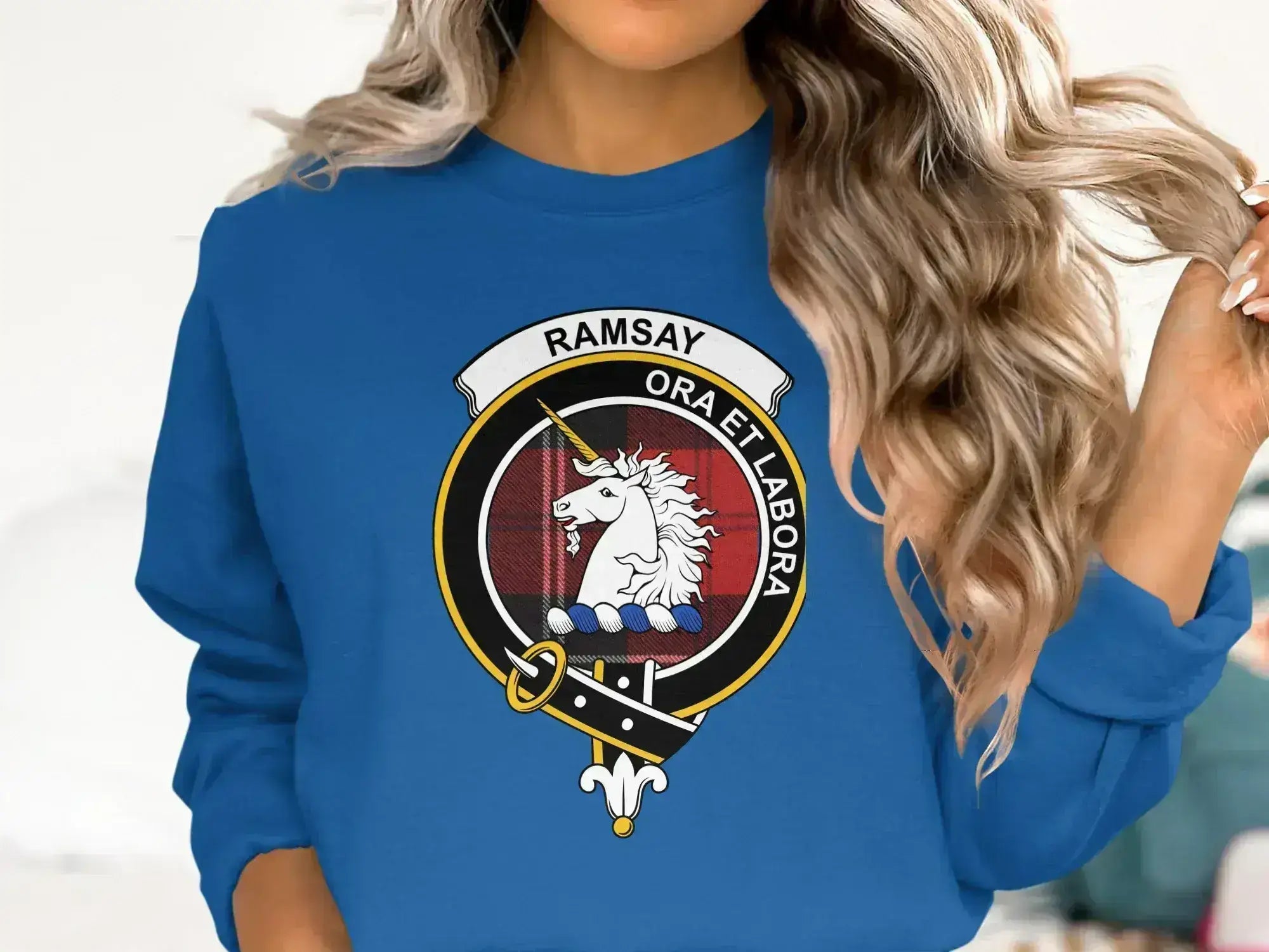 Ramsay crest sweatshirt in navy — ribbed cuffs, Scottish clan emblem