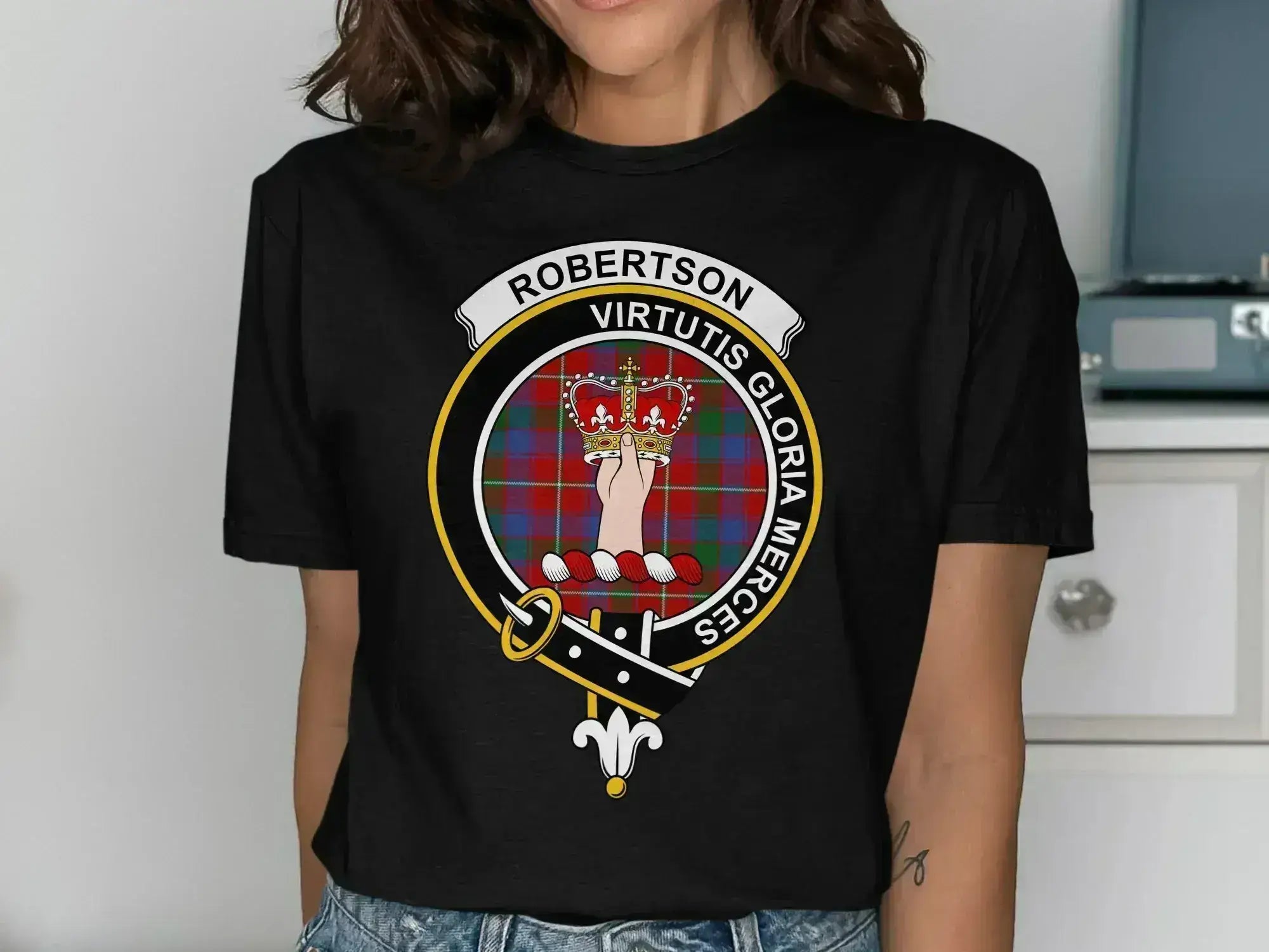 Robertson crest t-shirt in black — virtutis gloria merces graphic, front view