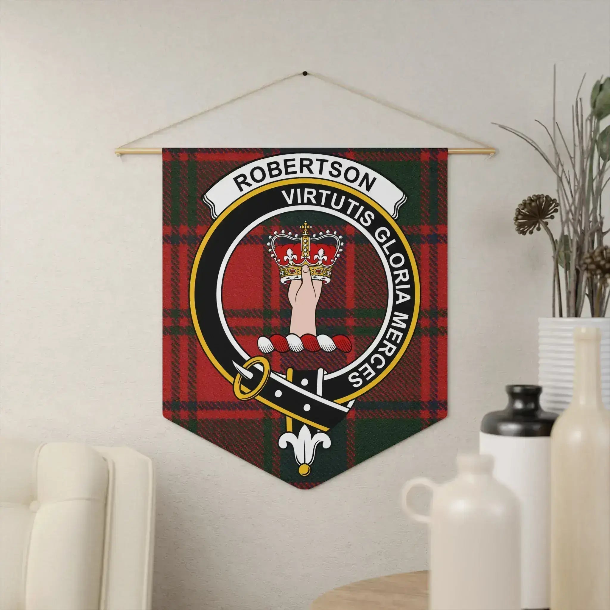 Robertson Scottish clan crest tartan pennant example