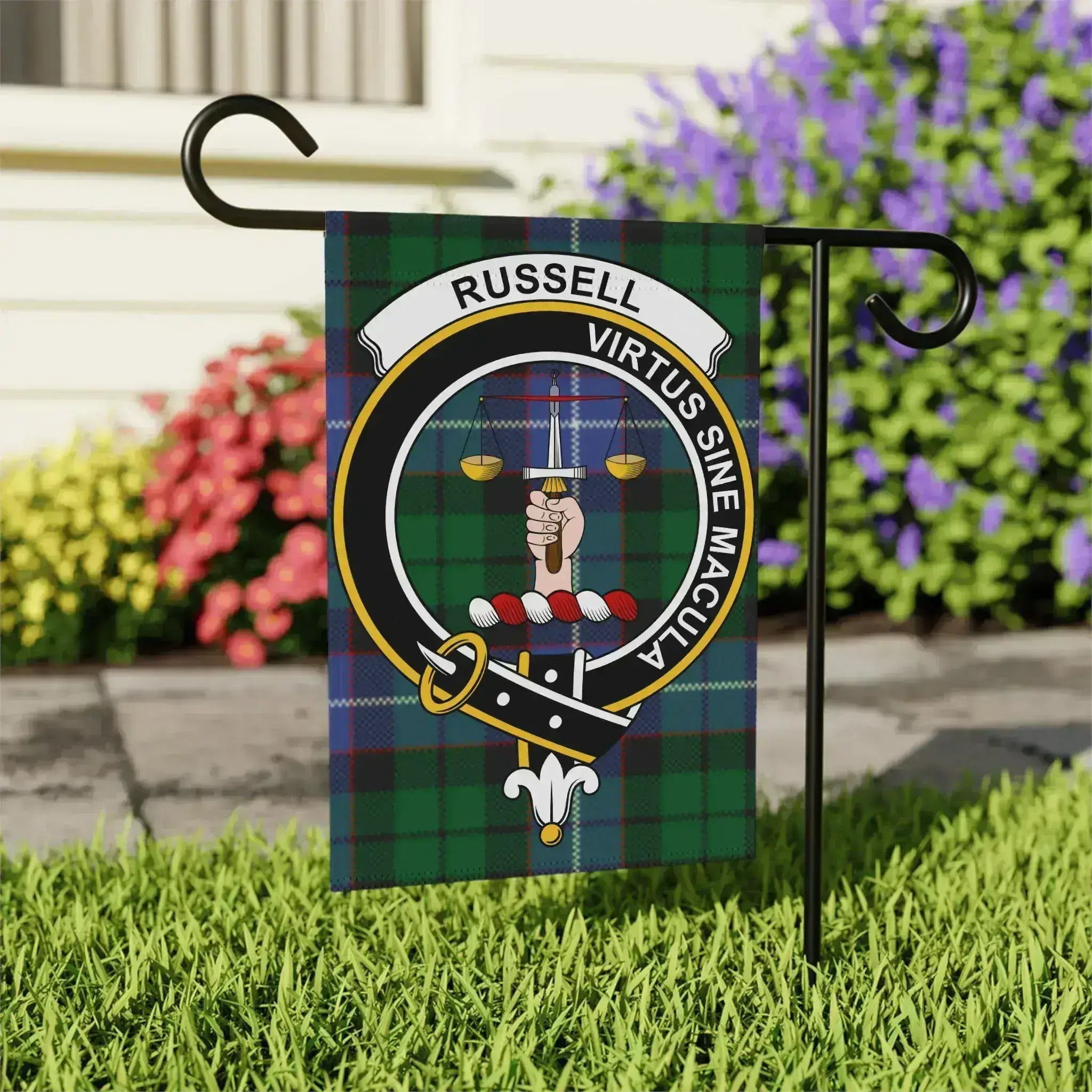 Russell clan crest garden flag — 24.5x32 inch outdoor display, Scottish tartan