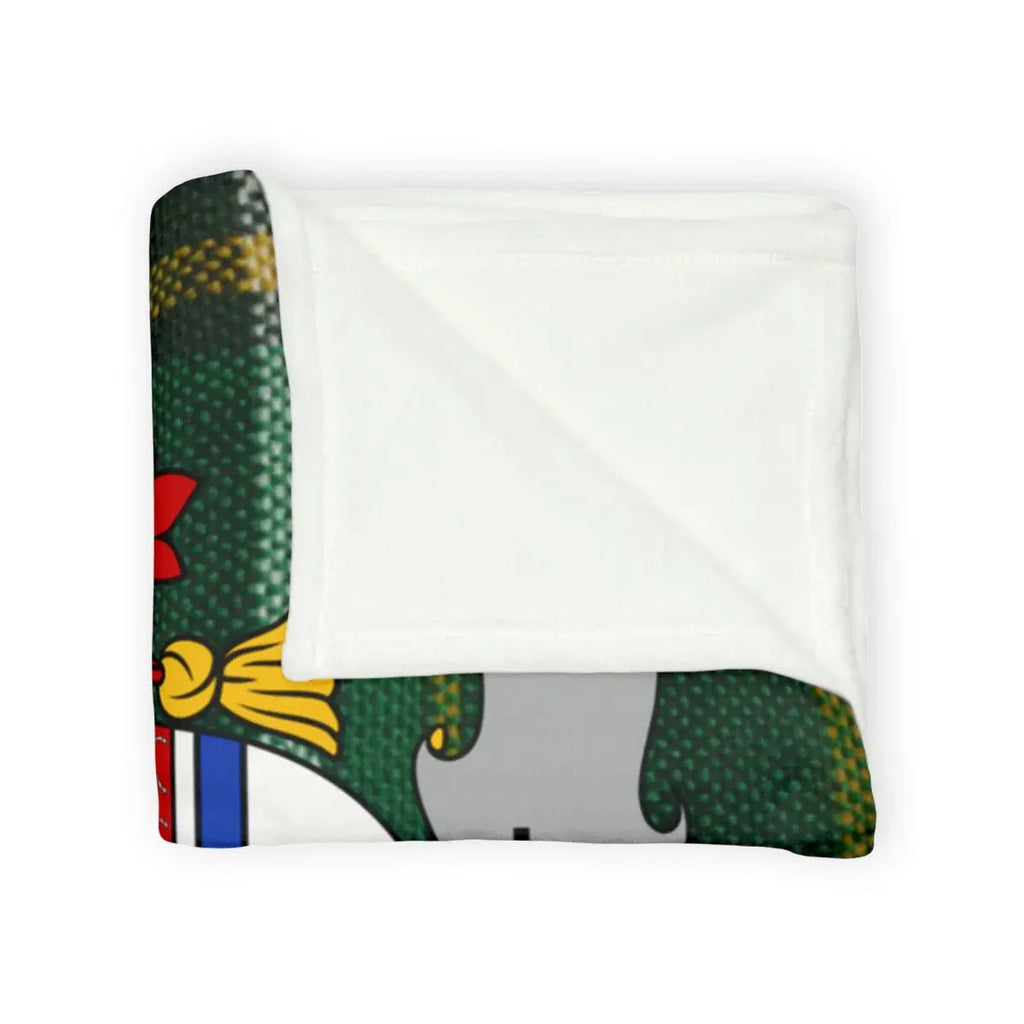 Cozy Graphic Green White Folded Blanket