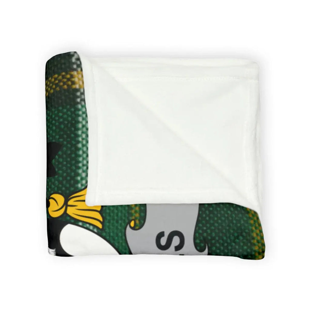 Cozy Hygge Green and White Blanket for Ultimate Comfort