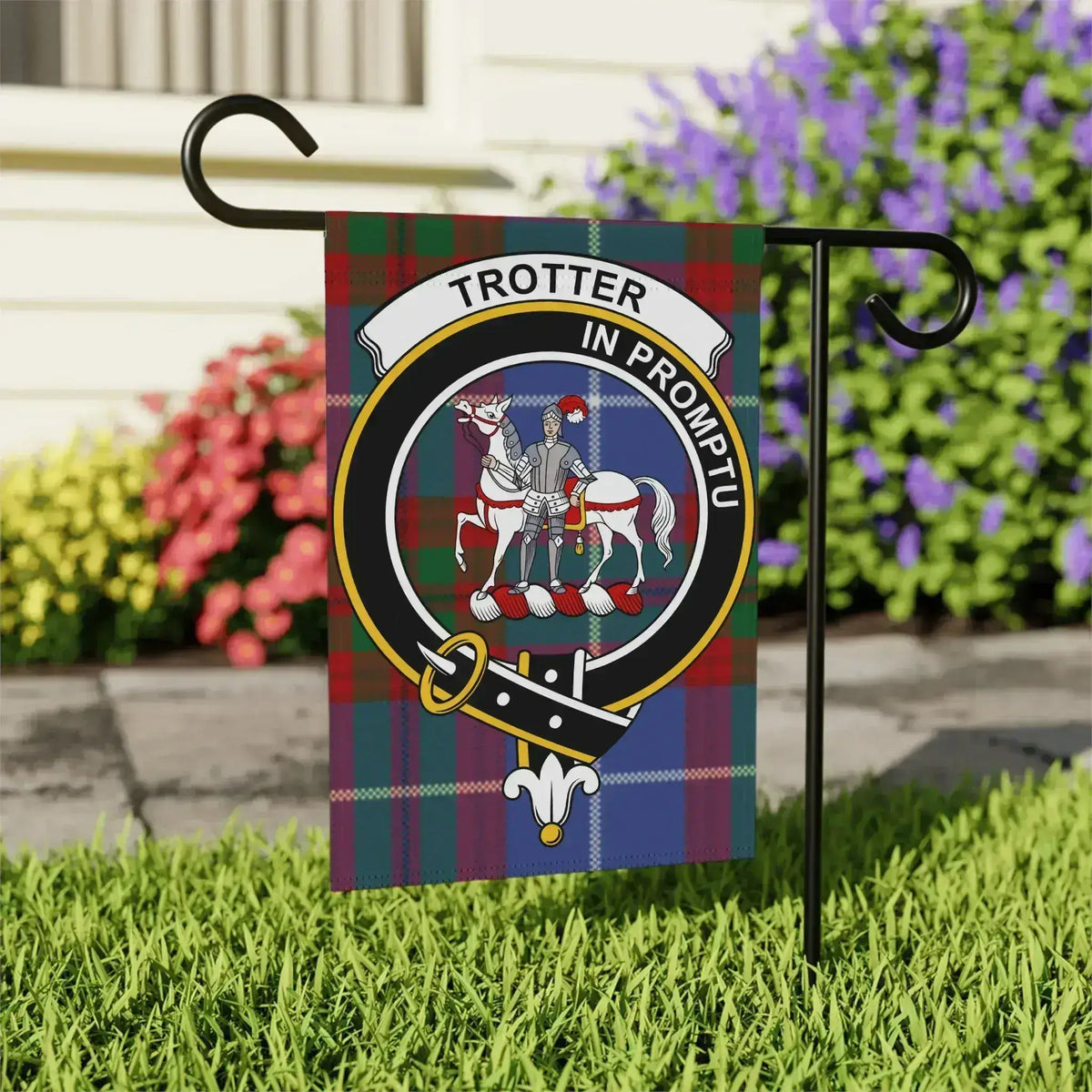 Trotter In Promptu Garden Flag