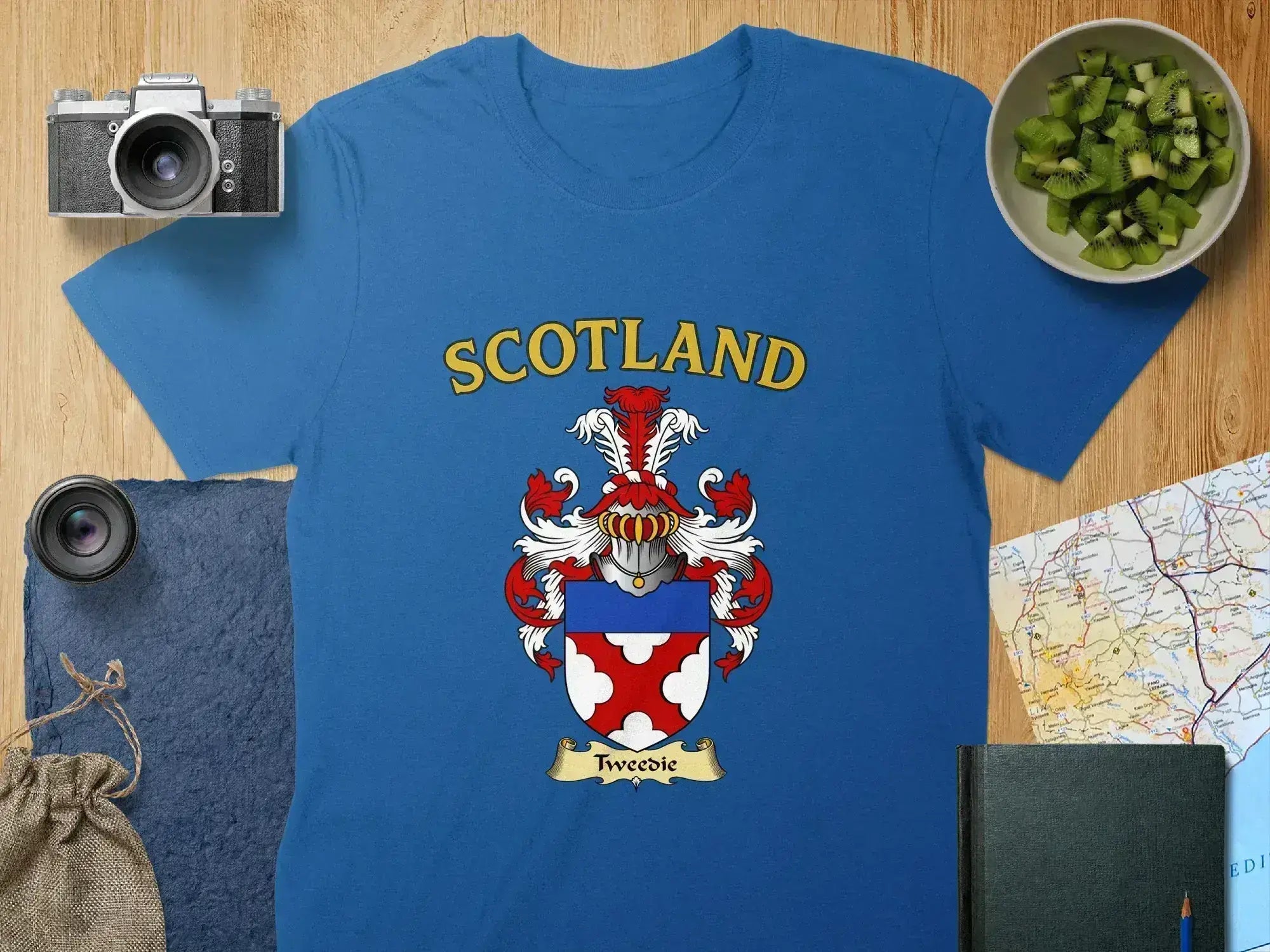 Scotland Tweedie Family Clan Crest Design T-shirt