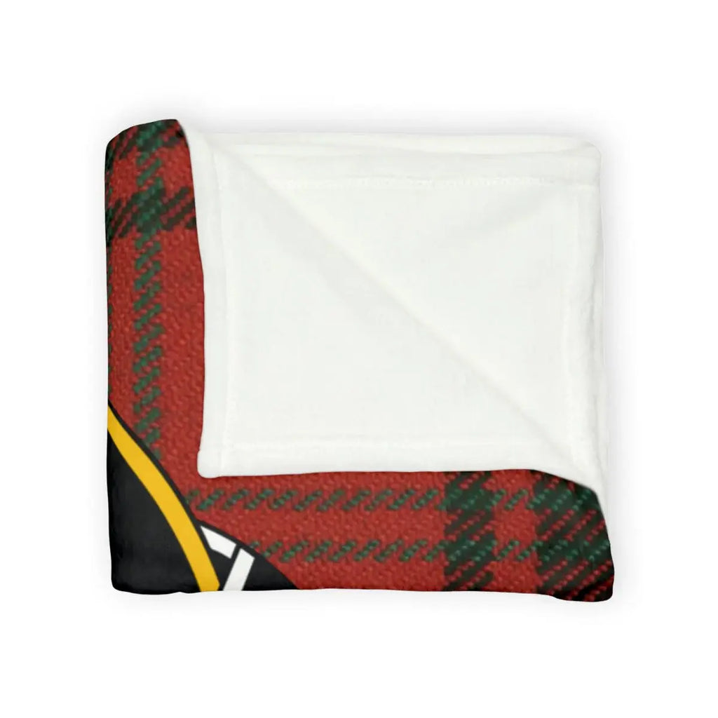 Clan Wemyss red green and black tartan pattern fleece throw blanket