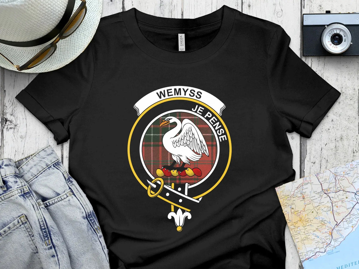 Clan Wemyss je pense crest graphic print t-shirt — clan crest front view