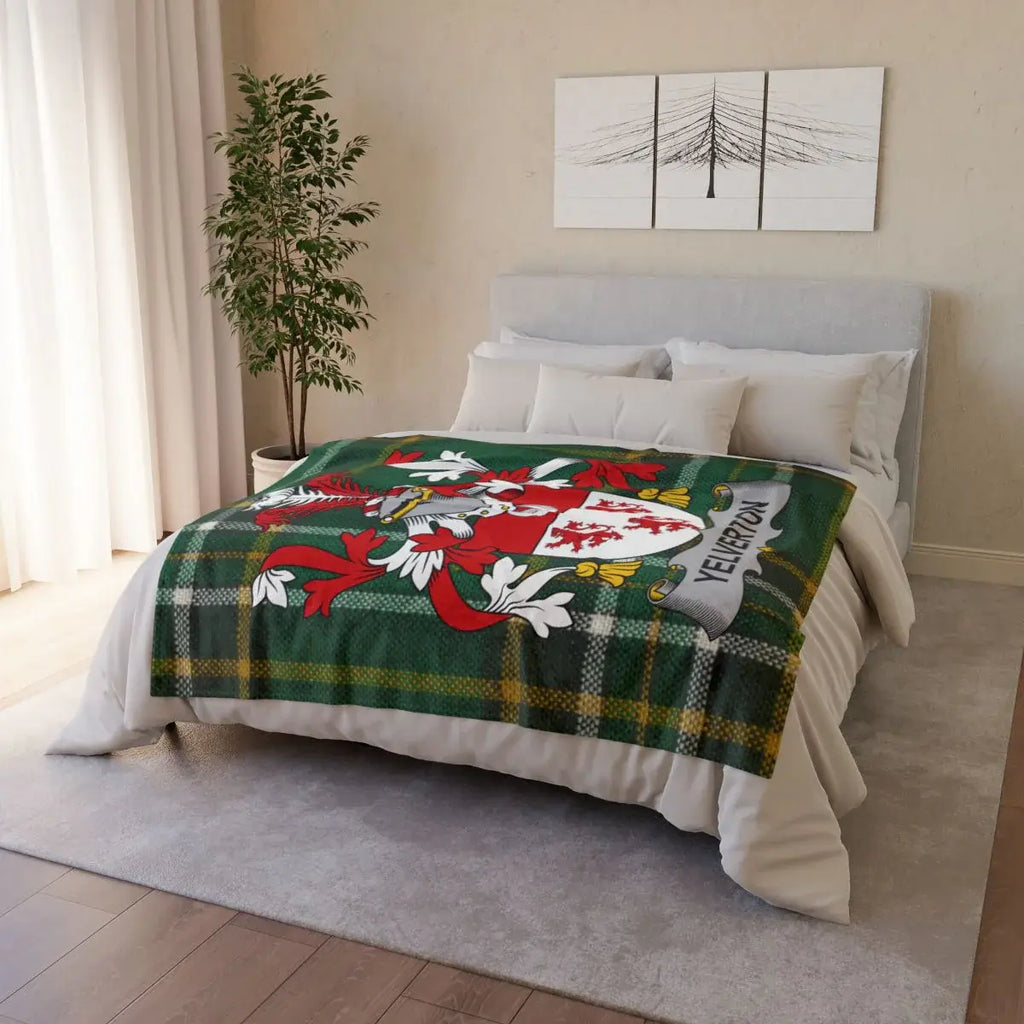 Vibrant Personalized Tartan Style Blanket Design
