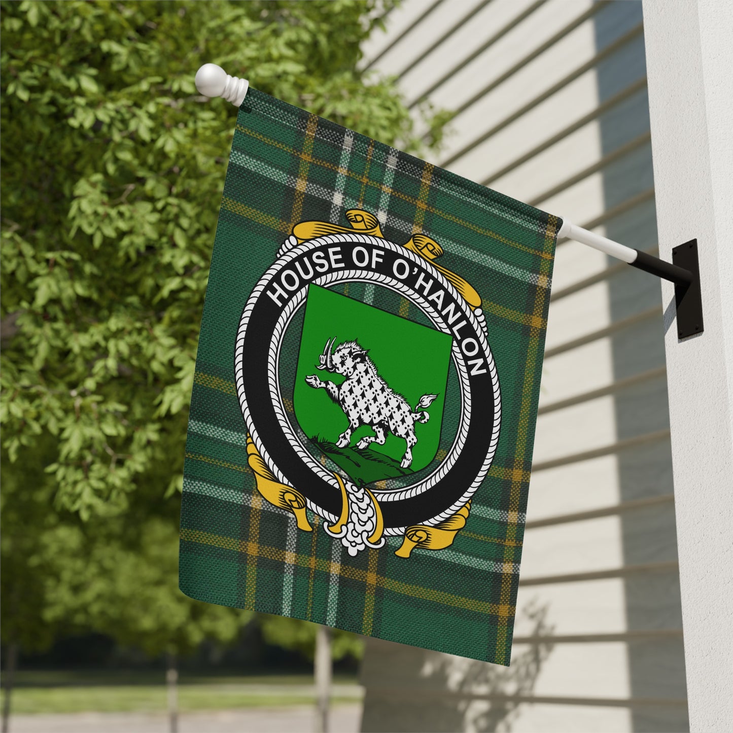 House of O'Hanlon Family Crest Flag Product
