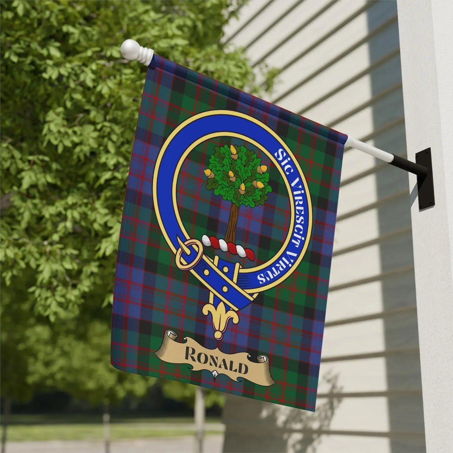 Custom Clan Crest with Tree Art Flag product type