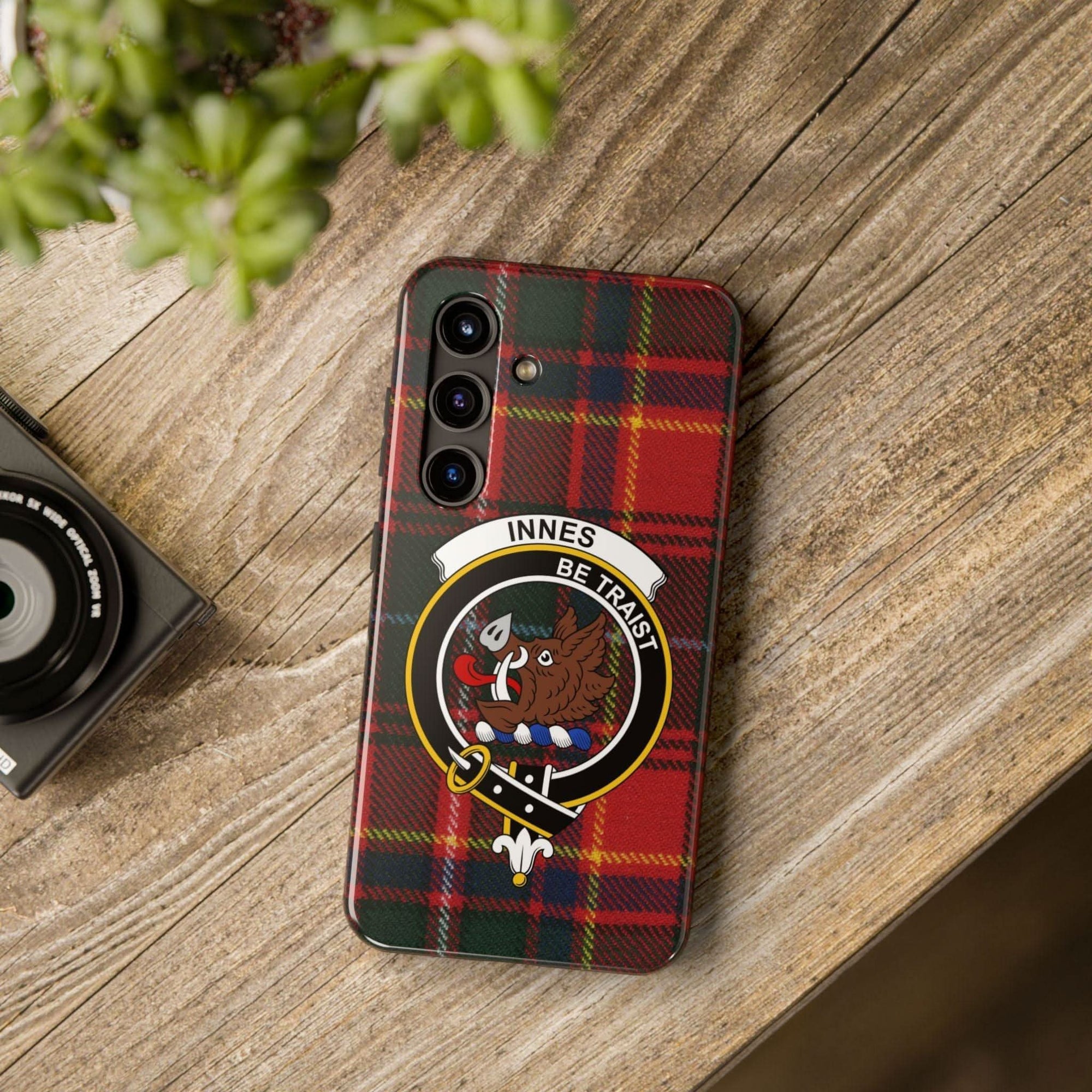Innes Clan Crest Scottish Tartan Design Cell Phone Case - Celtic Ancestry Gifts