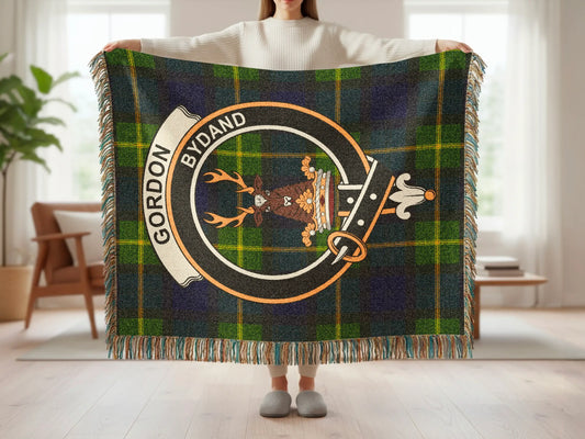 Gordon ByDand Clan Tartan Blanket with Crest Design