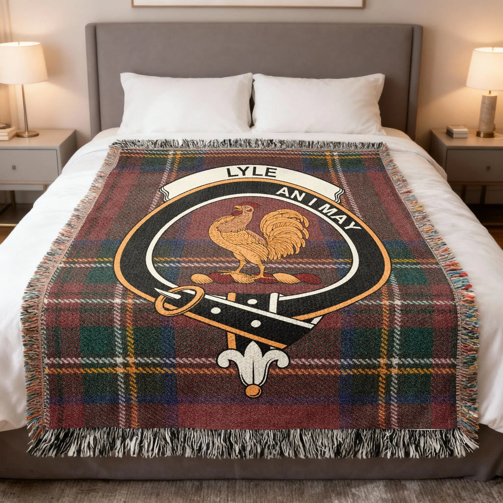 Lyle An I May Clan Crest Tartan Blanket Product