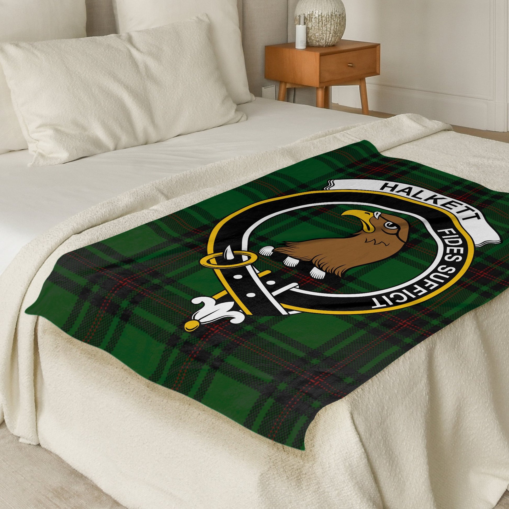 Scottish Clan Halkett Crest Tartan Blanket - Living Stone Gifts