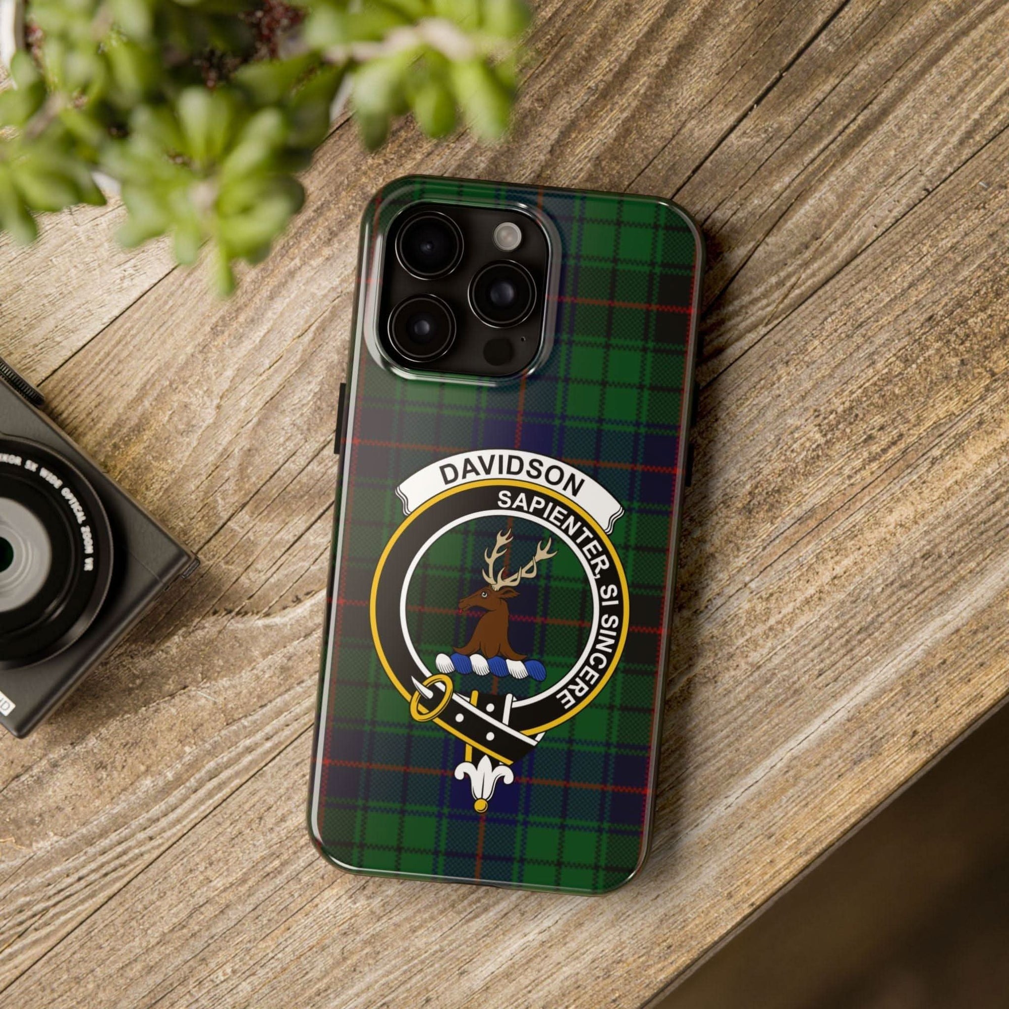 Davidson Clan Crest Tartan Cell Phone Case - Celtic Ancestry Gifts
