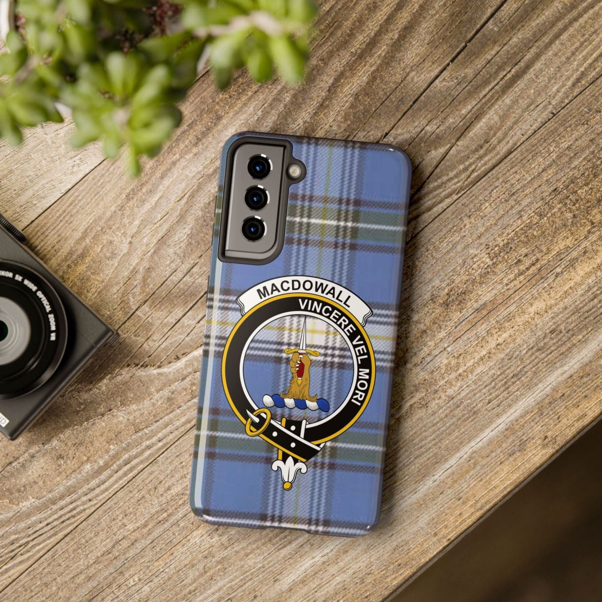 Macdowall Clan Vincere Vel Mori Cell Phone Case - Celtic Ancestry Gifts