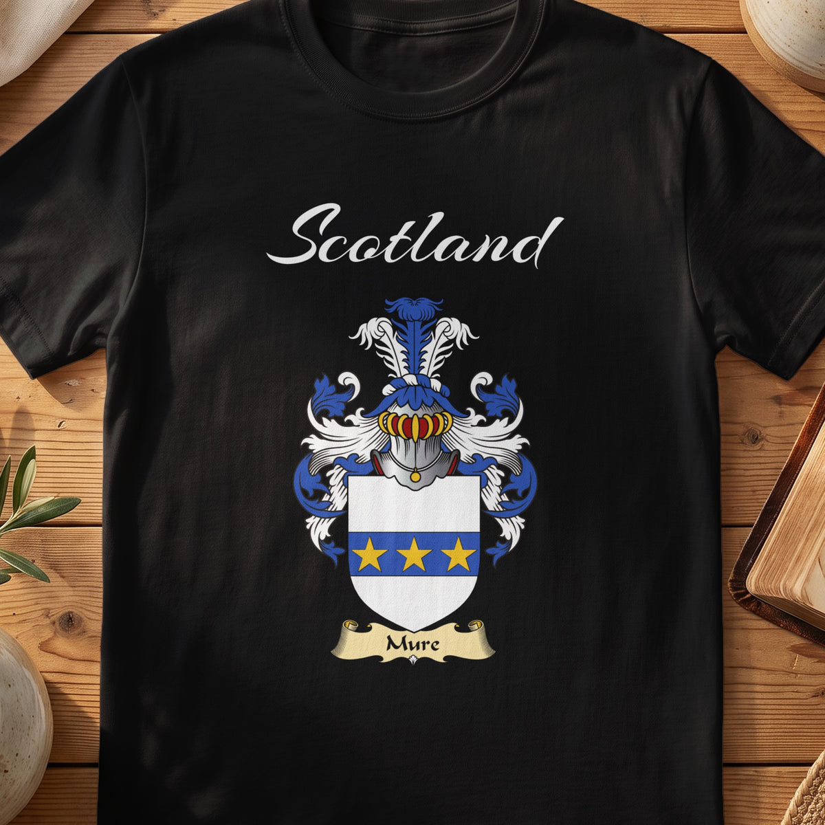 Mure Scottish family shield T-shirt in Black