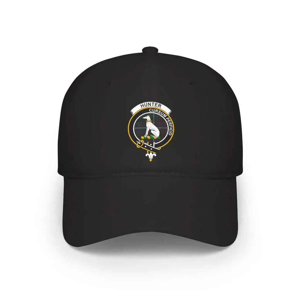 Hunter clan crest tartan cap in black — 100% cotton with Cursum Perficio greyhound heraldic design