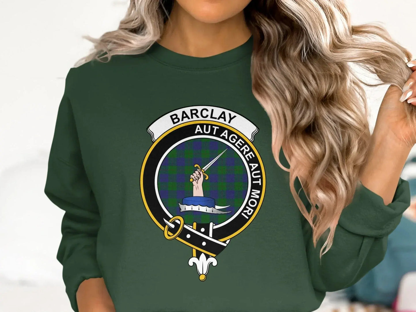 Barclay Aut Agere Aut Mori Family Symbol product