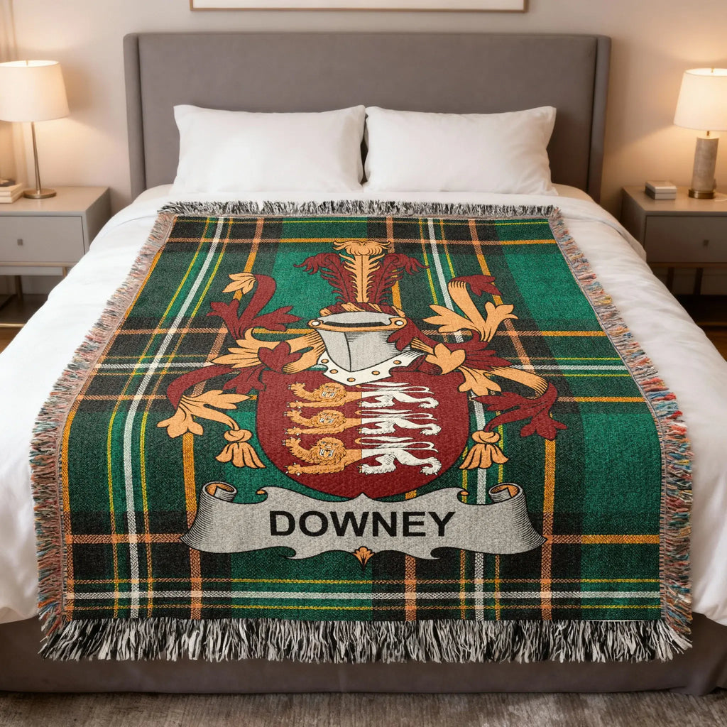 Downey Family Crest Green Plaid Tartan Throw Blanket product type