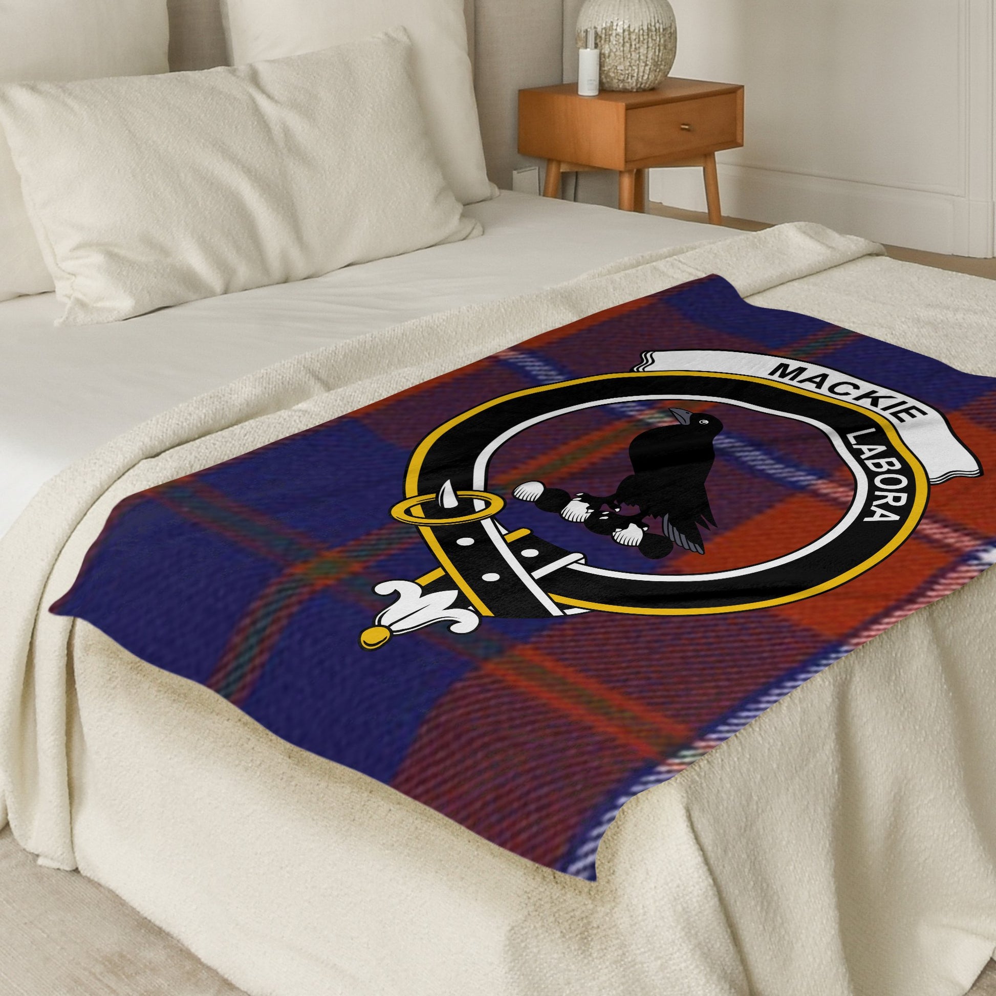 Scottish Clan Mackie Crest Tartan Blanket - Living Stone Gifts