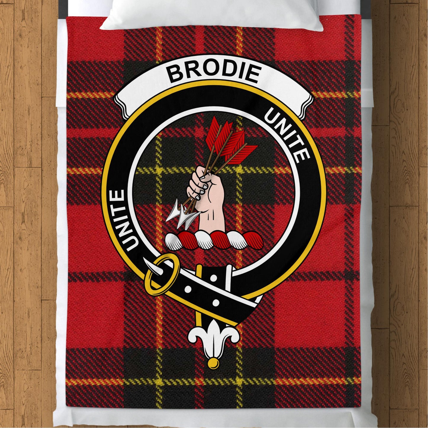 Scottish Clan Brodie Crest Tartan Throw Blanket - Living Stone Gifts