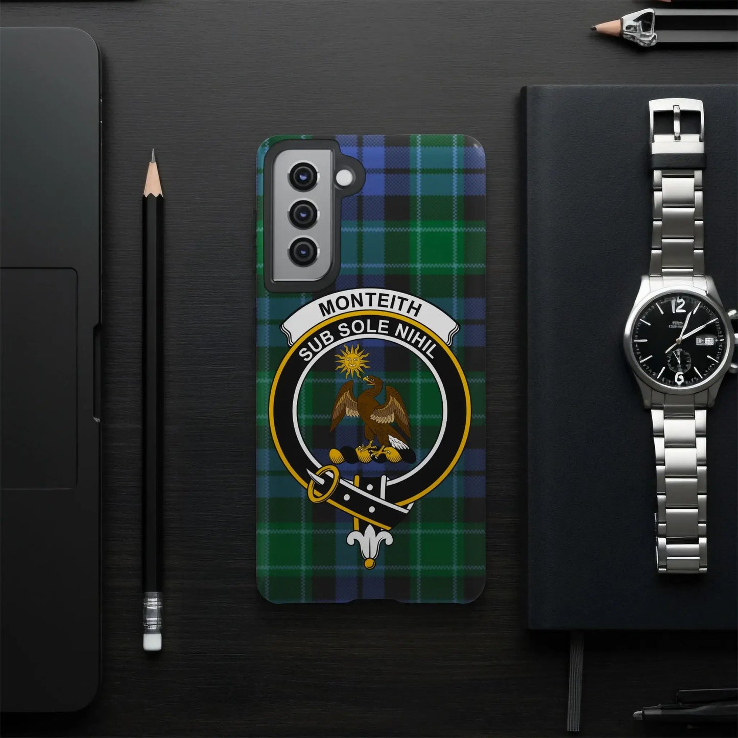 Monteith Sub Sole Nihil Plaid Design Phone Case