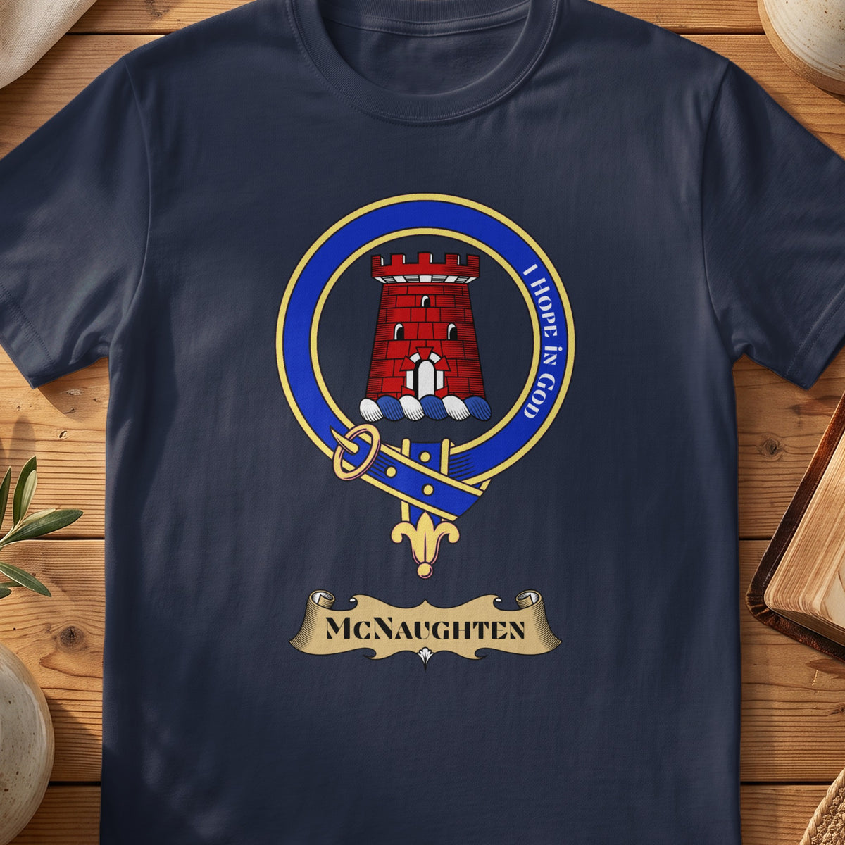 McNaughten Scottish clan crest T-shirt in Navy