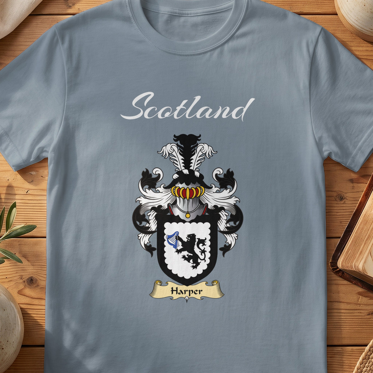 Harper Scottish family shield T-shirt in Stone Blue