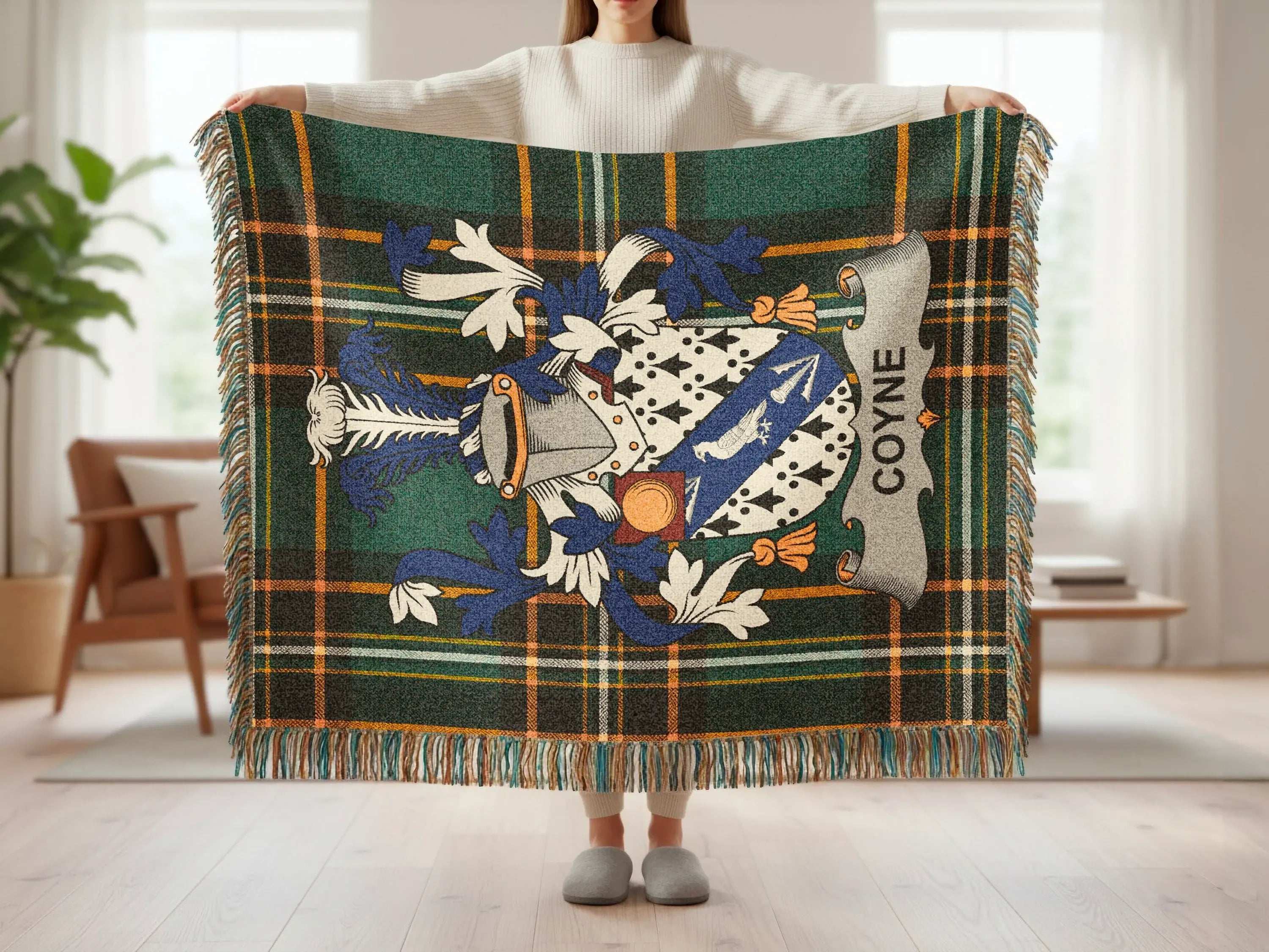 Coyne Tartan Crest Home Decor Throw product type