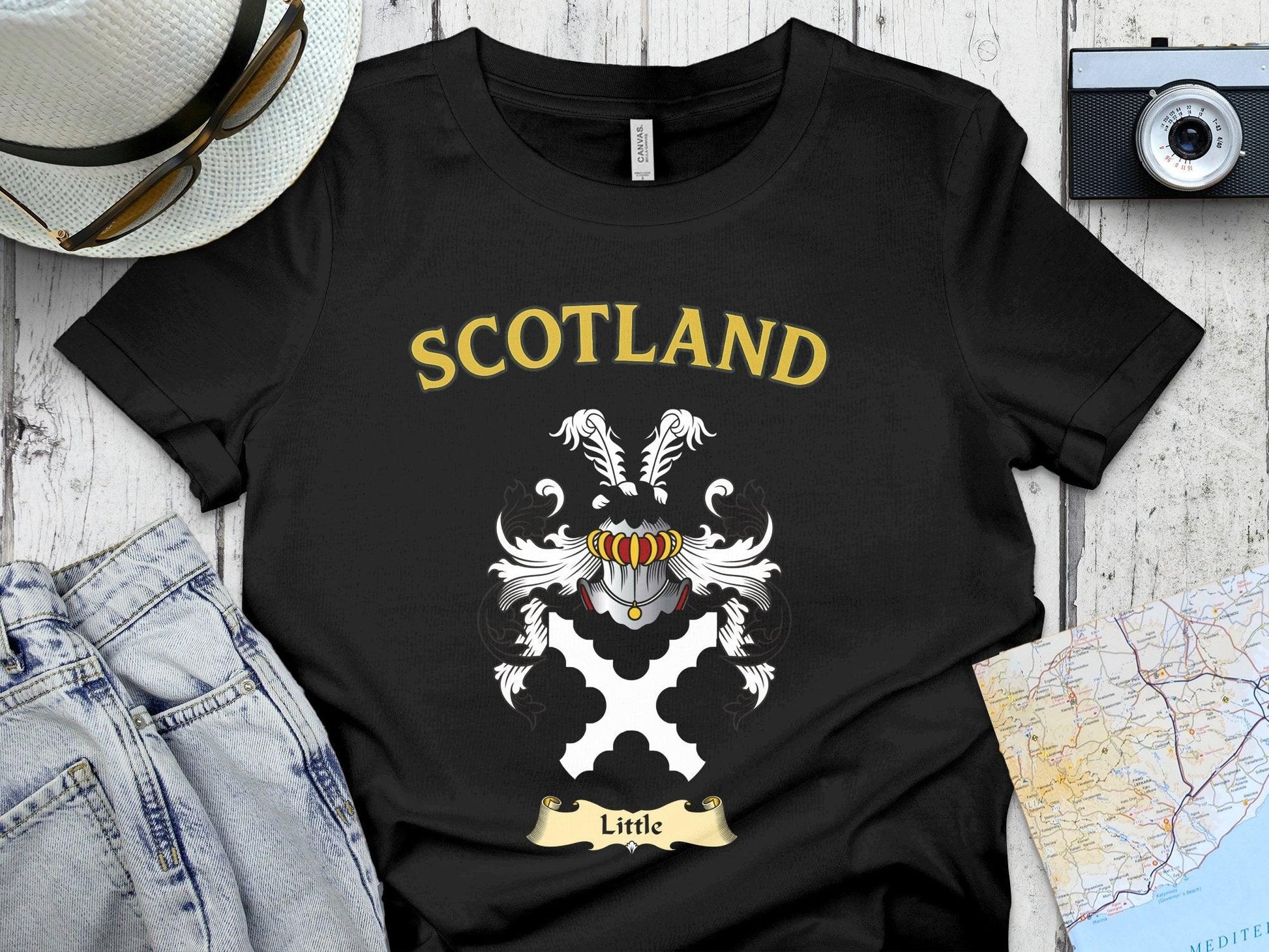 Scotland Little Crest Graphic T-shirt product