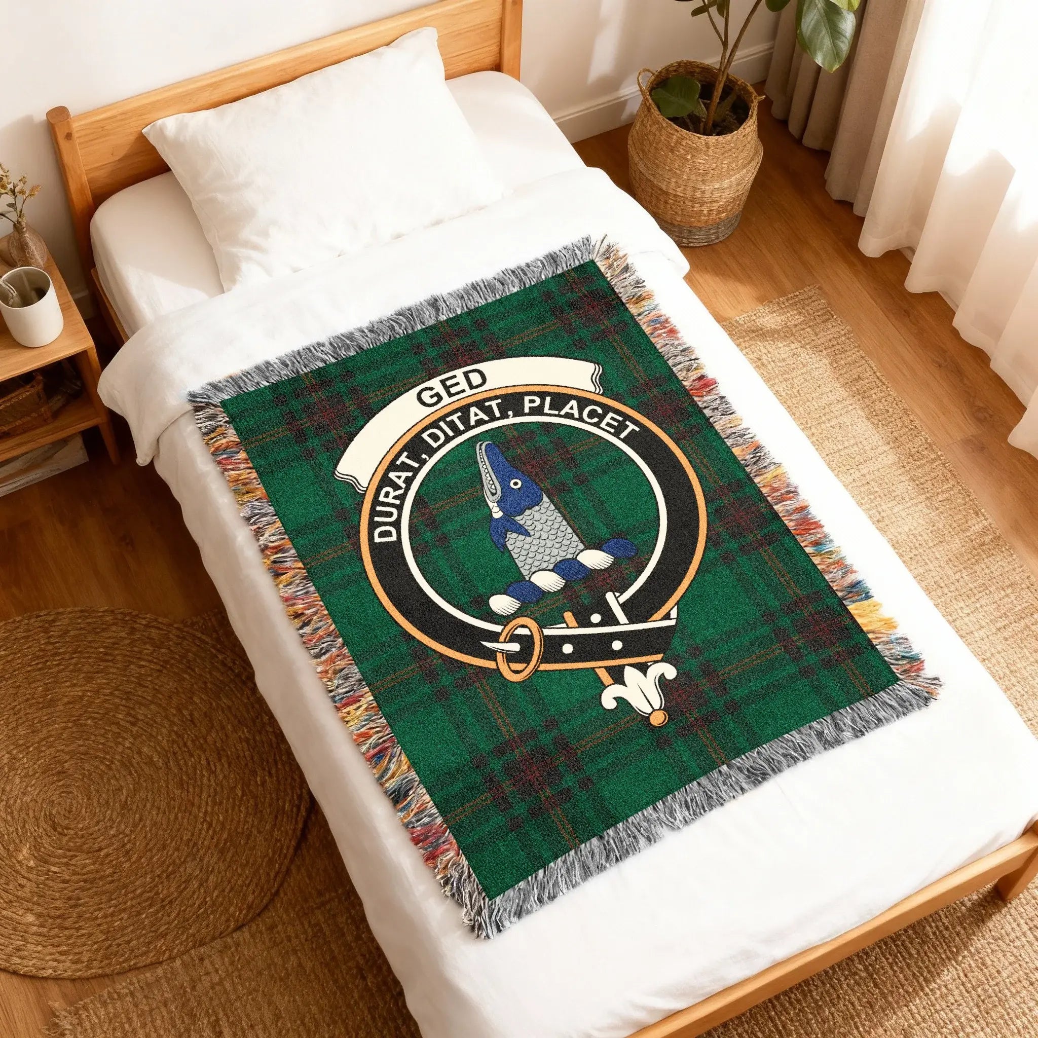 Ged Durat Ditat Placet Tartan Design Throw Blanket