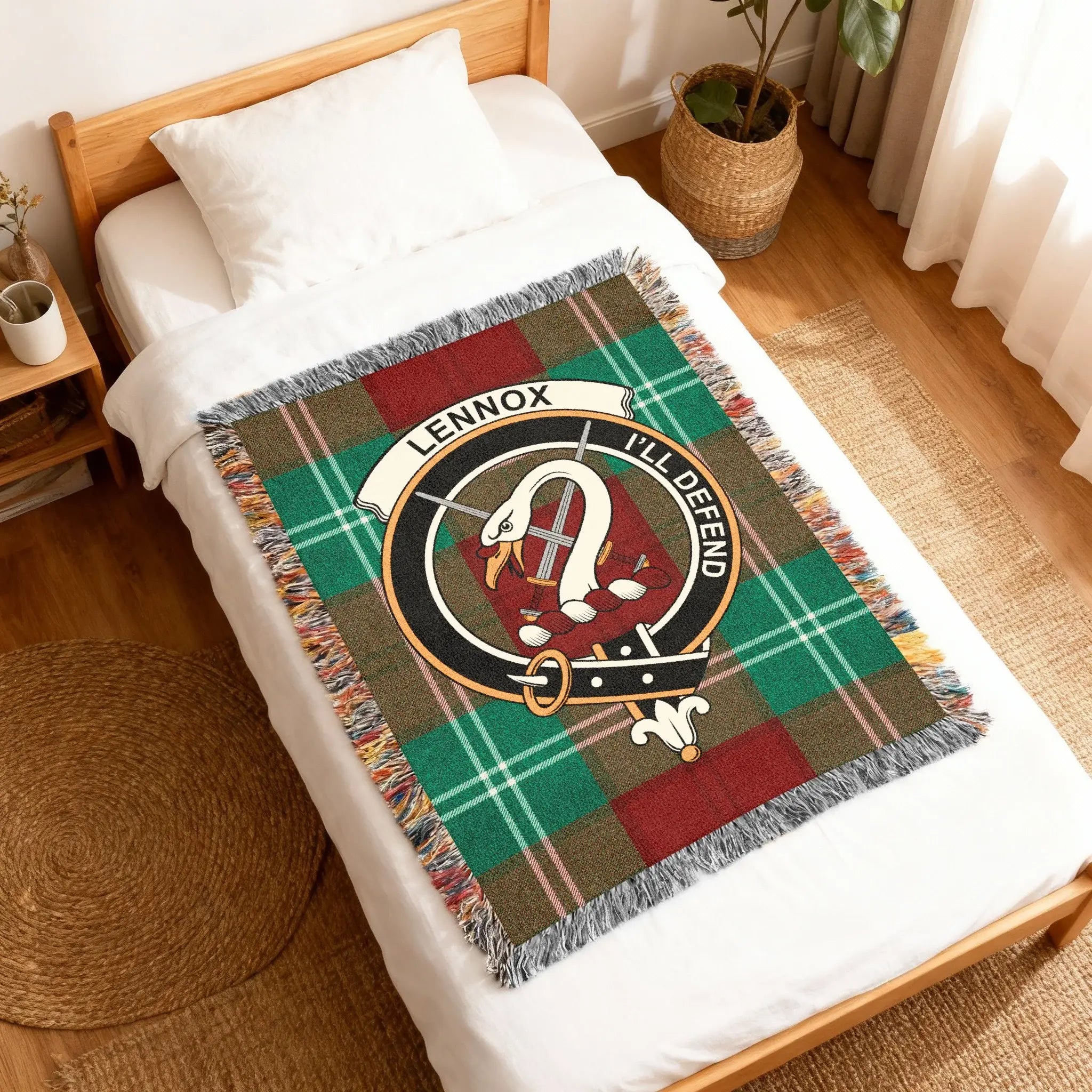 Clan Lennox tartan woven blanket — fringe border detail showing woven pattern and clan crest