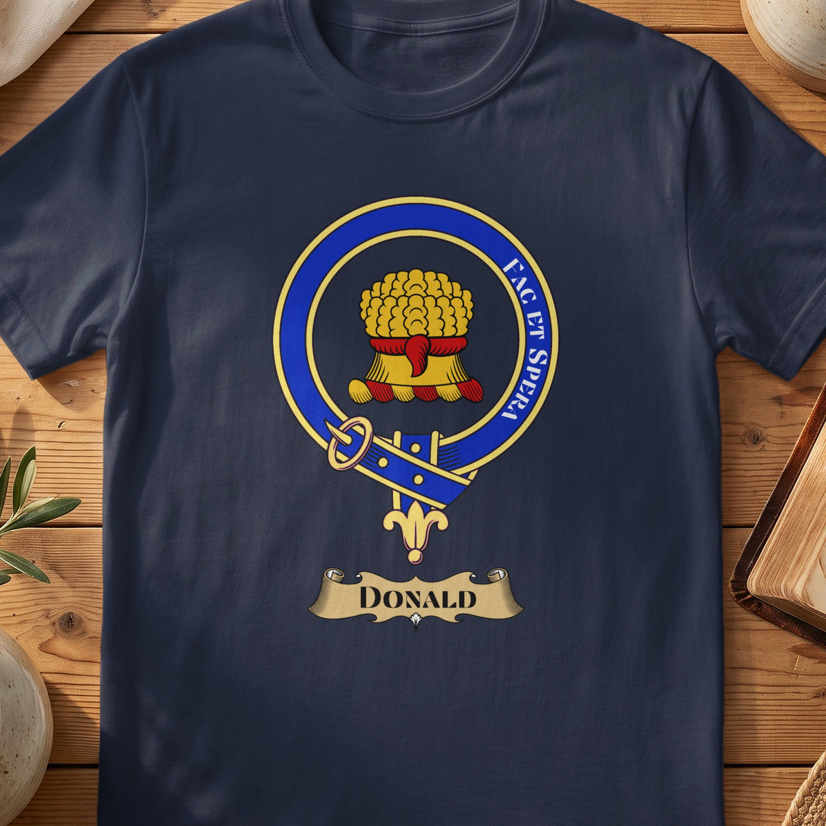 Donald Scottish clan crest T-shirt in navy