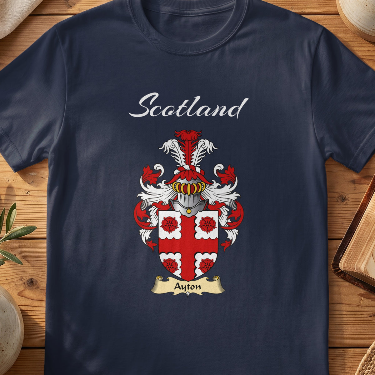 Ayton Scottish family shield T-shirt in Navy