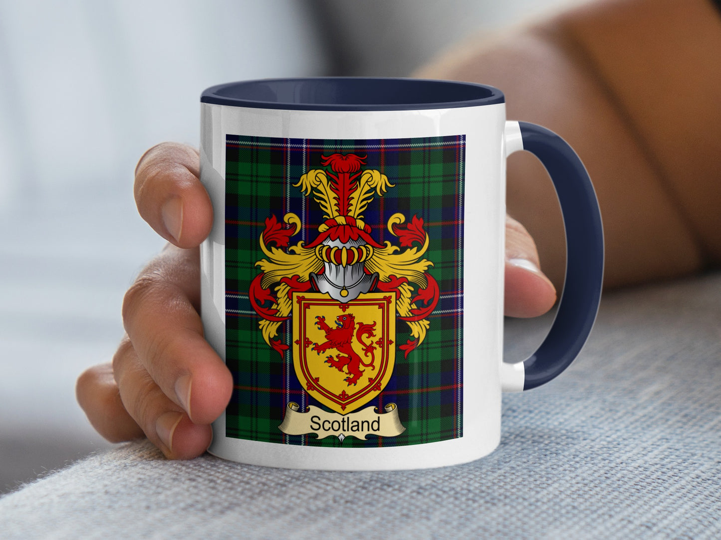 Mug with Scottish coat of arms and "Scotland" text.