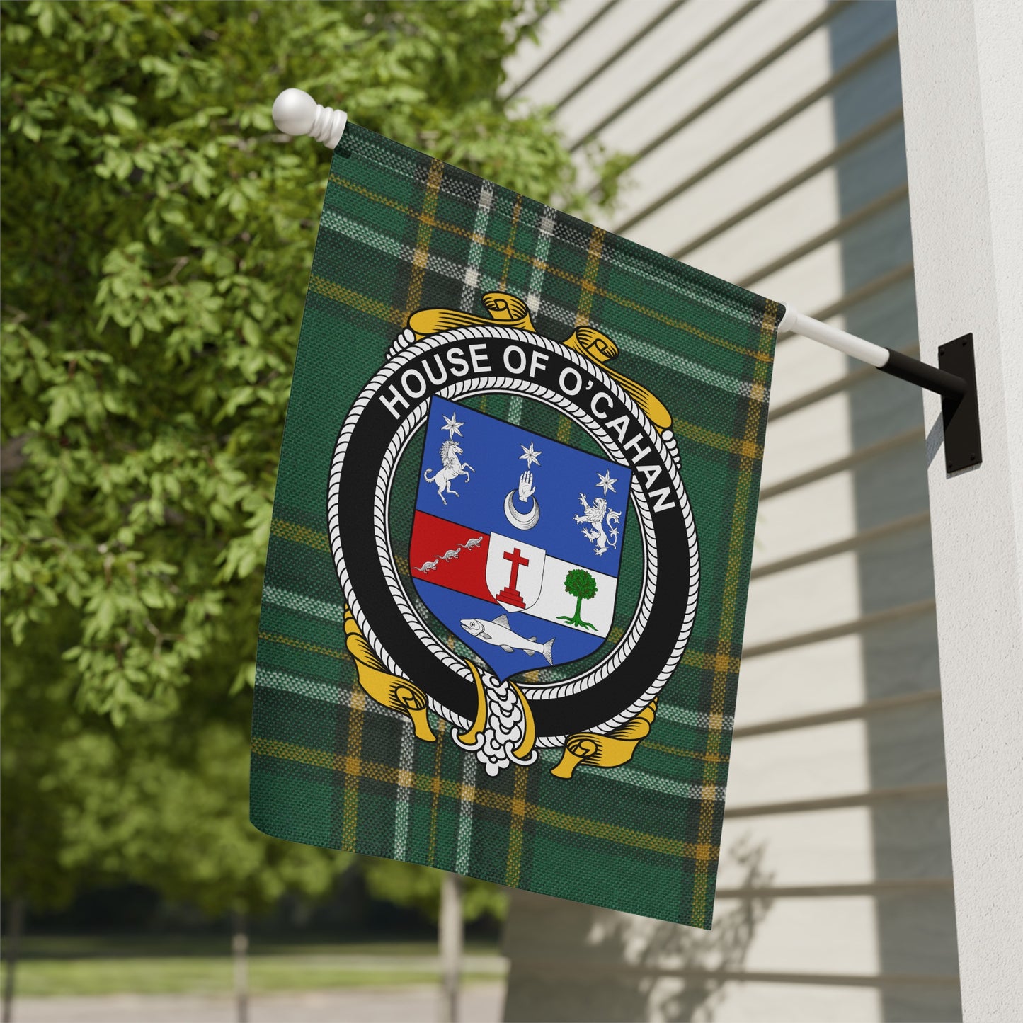 House of O'Cahan Green Plaid Banner for Outdoor Decor