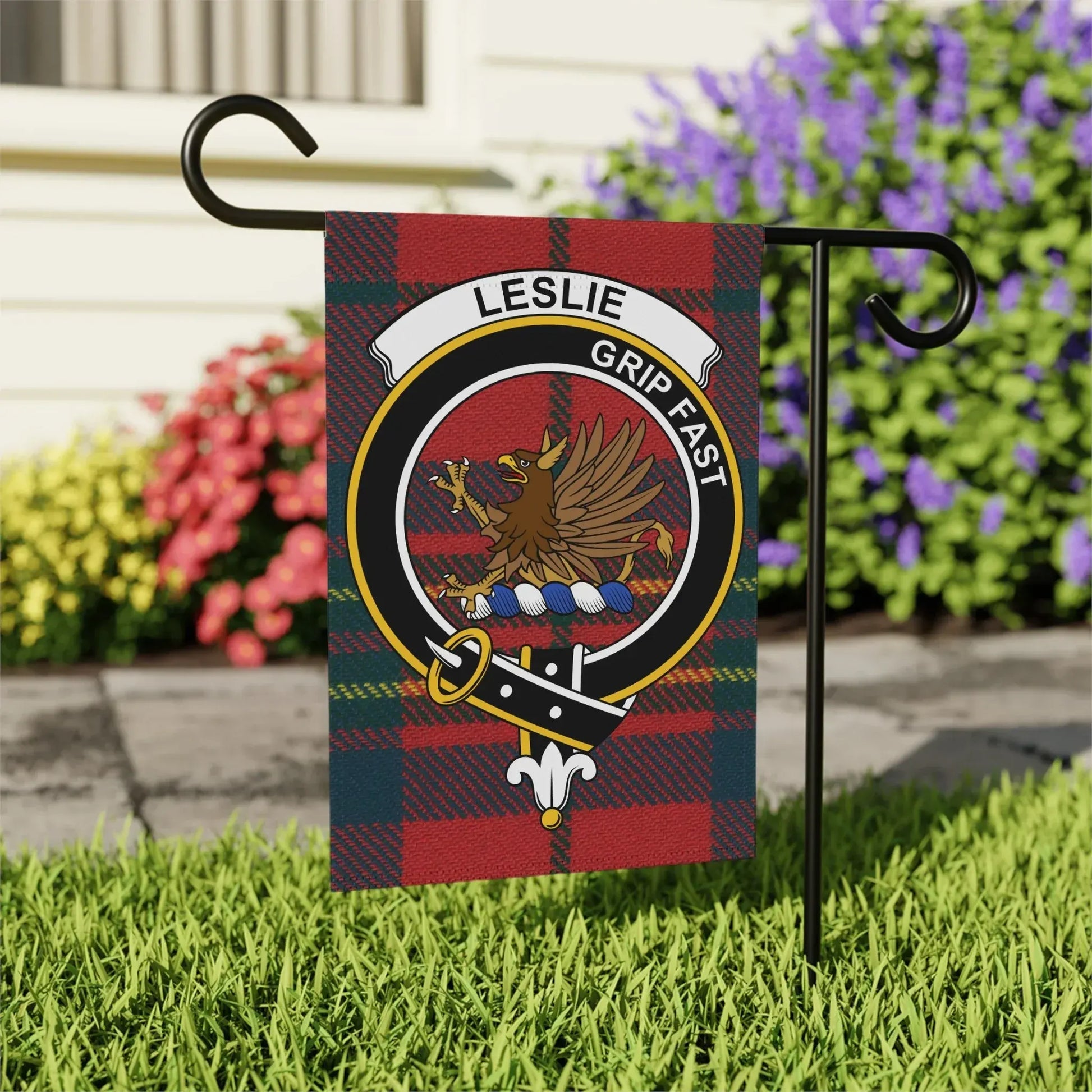 Leslie Grip Fast Tartan Garden Flag product type