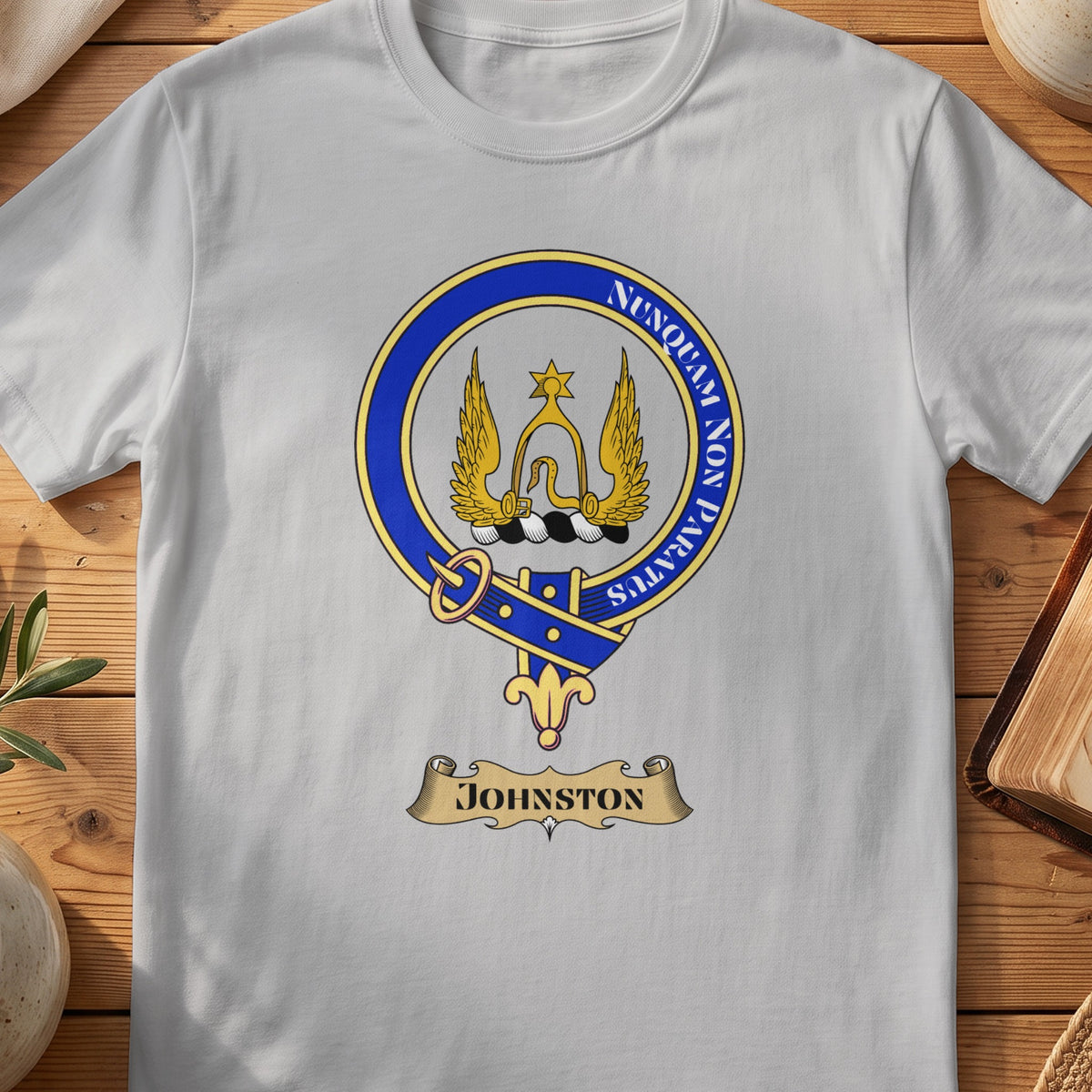 Johnston Scottish clan crest T-shirt in Sport Grey