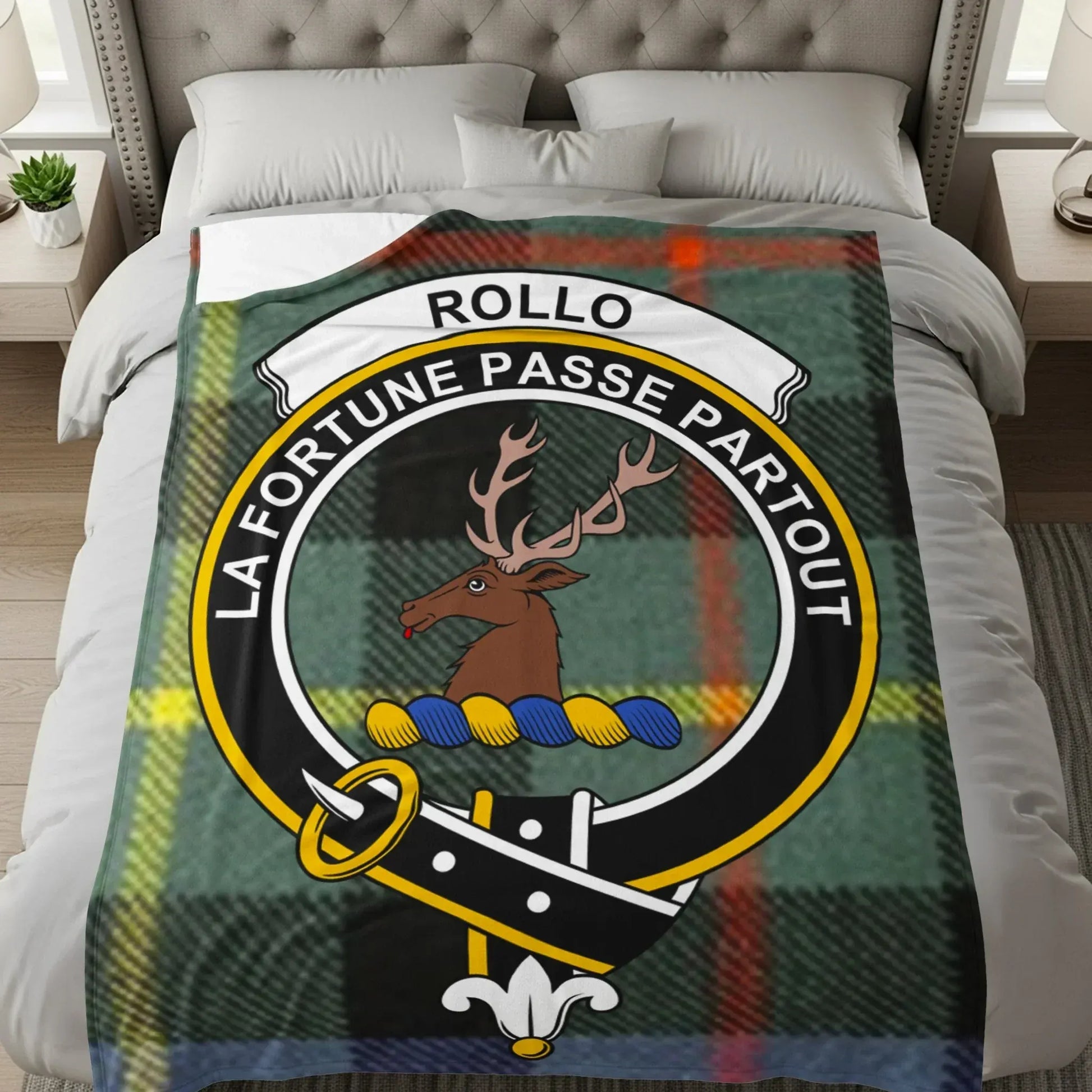 Rollo La Fortune Passe Partout Crest Blanket product