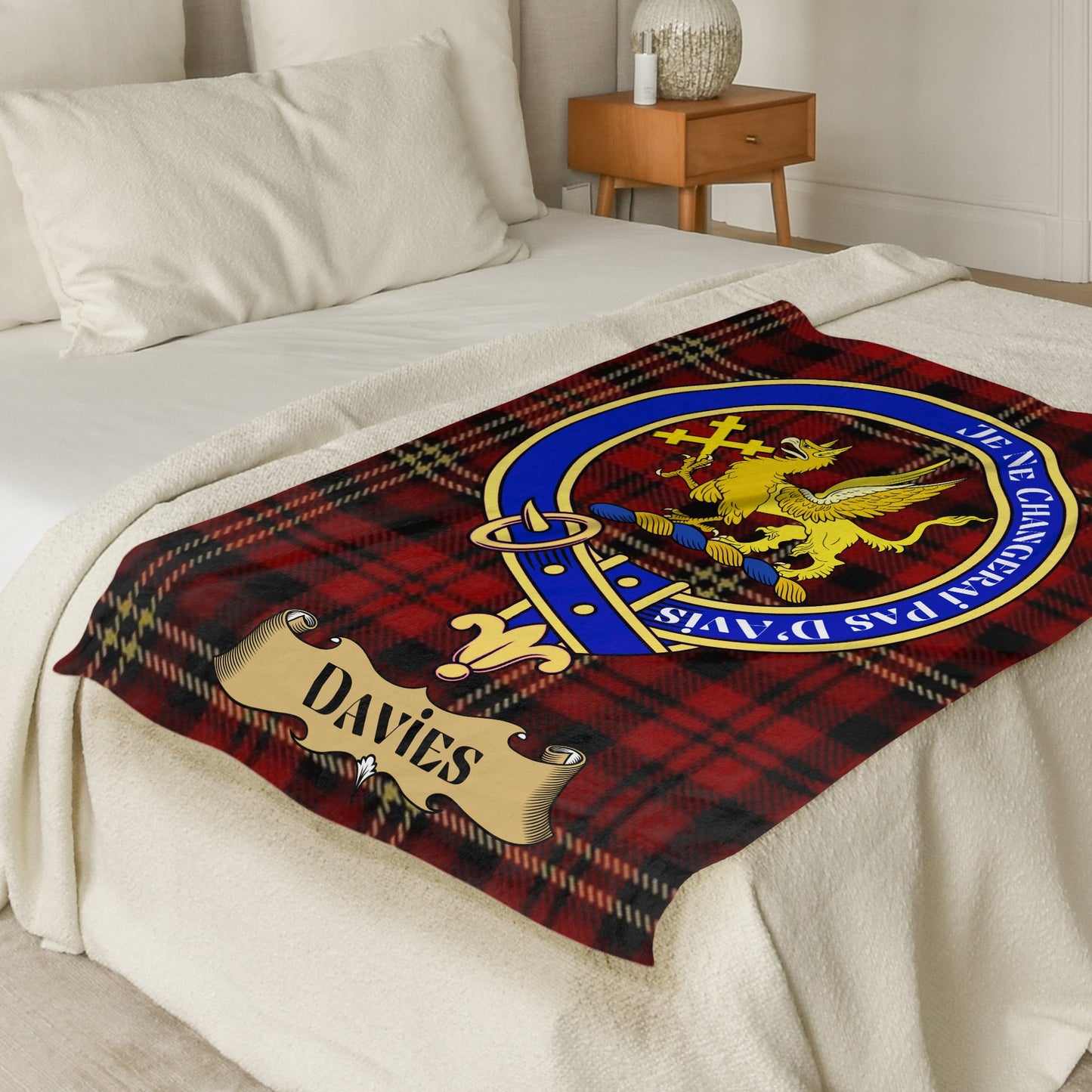 Scottish Clan Davies Crest Tartan Blanket - Living Stone Gifts