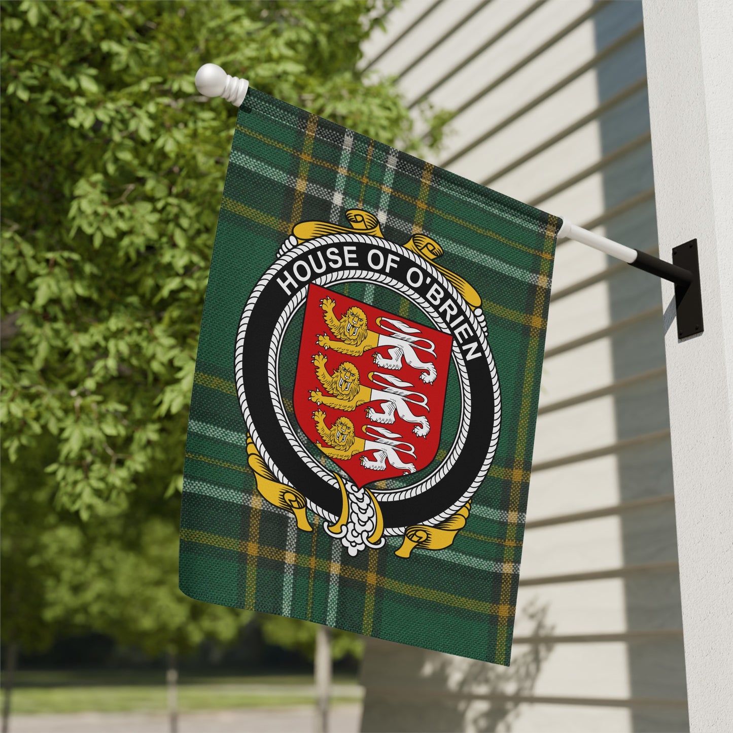 House of O'Brien Flag with Family Crest Design