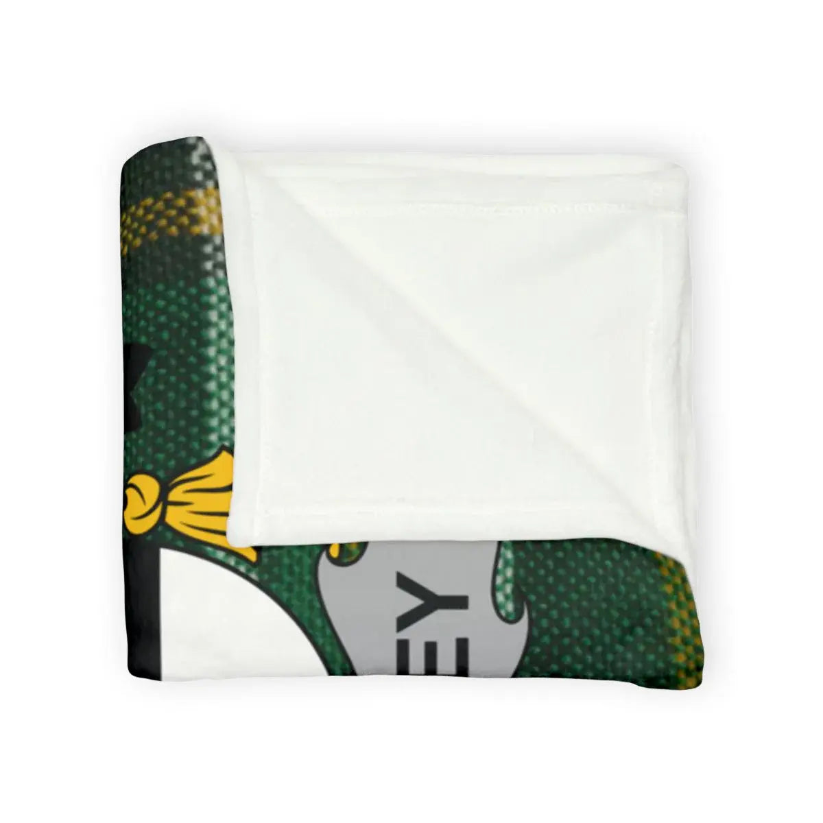 Cozy Green Patterned Blanket Perfect for Home Use product type