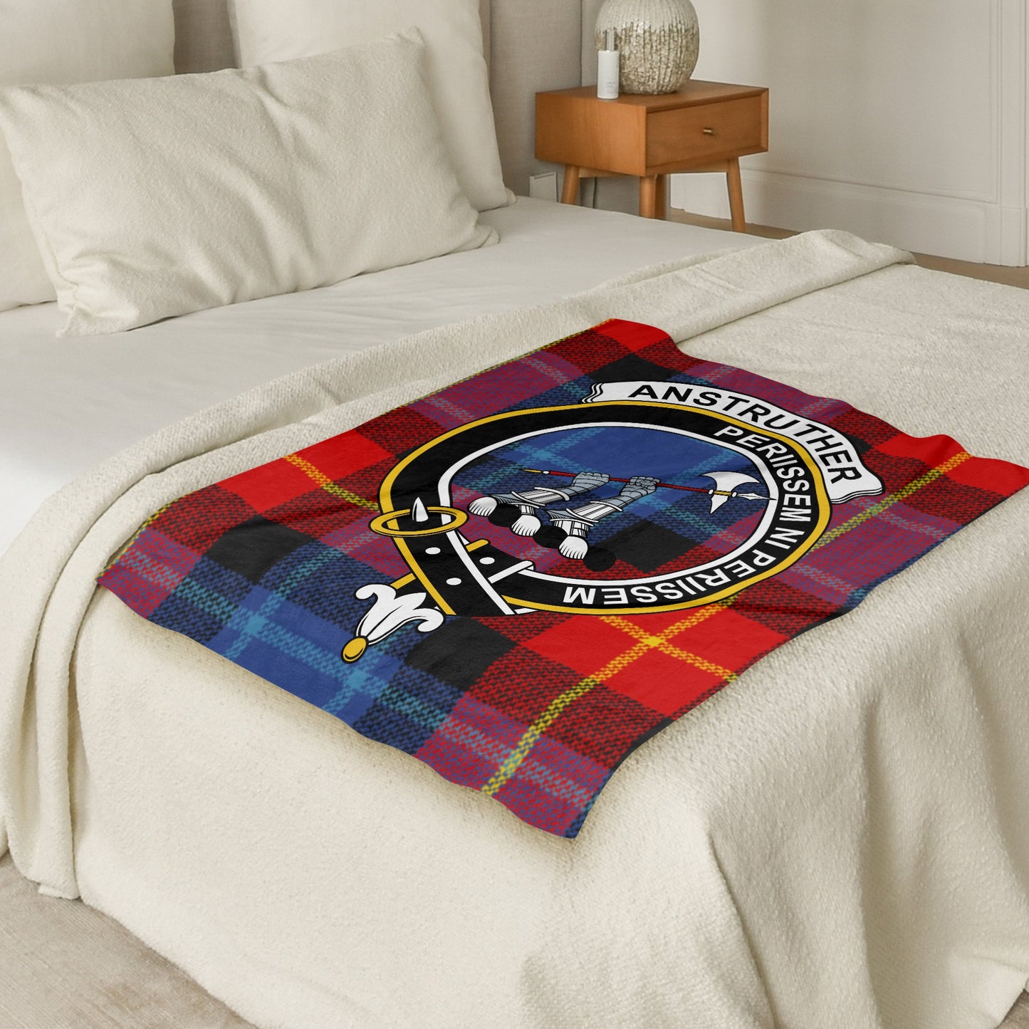 Scottish Clan Anstruther Crest Tartan Throw Blanket - Living Stone Gifts