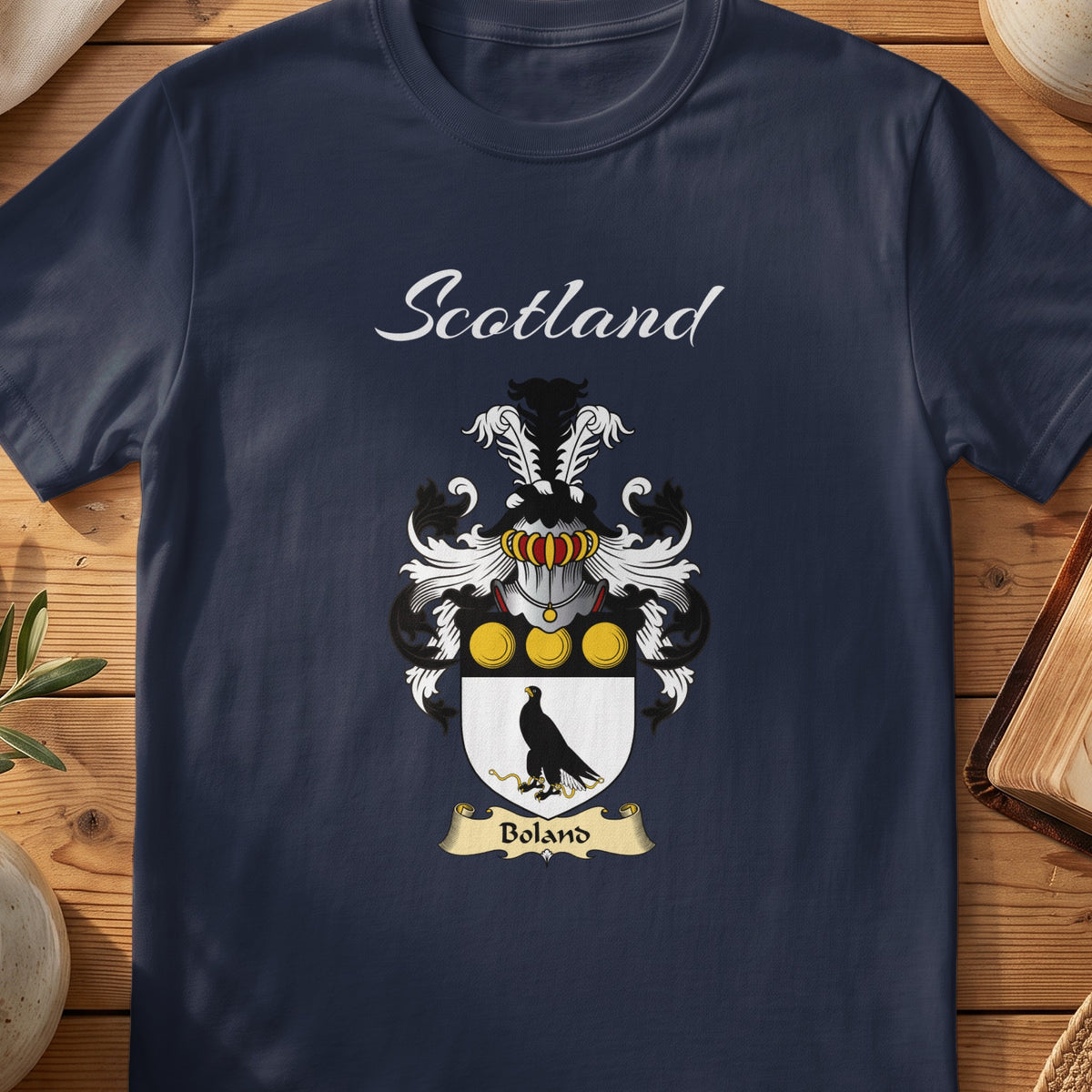 Boland Scottish family shield T-shirt in Navy