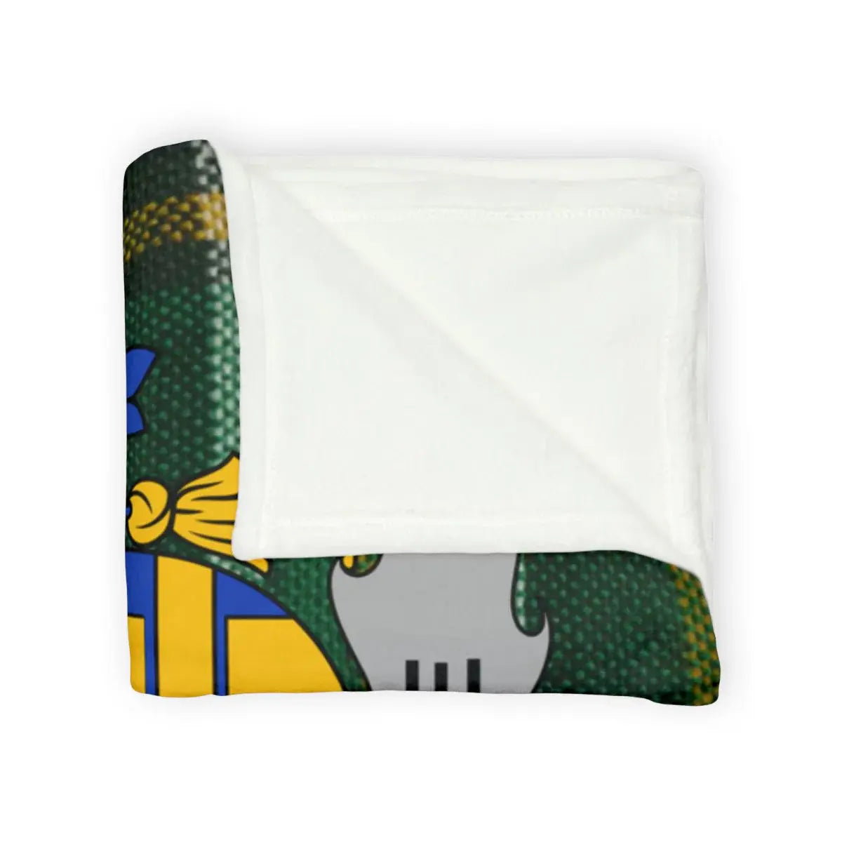 Cozy Green and White Detailed Soft Blanket product