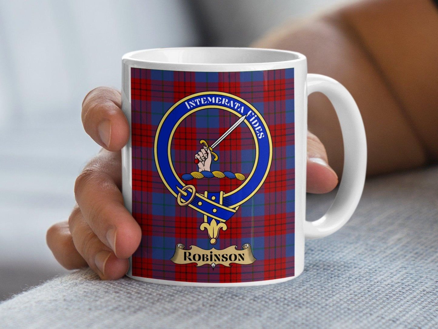 Robinson Clan Crest Badge Tartan Design Pattern Mug - Living Stone Gifts